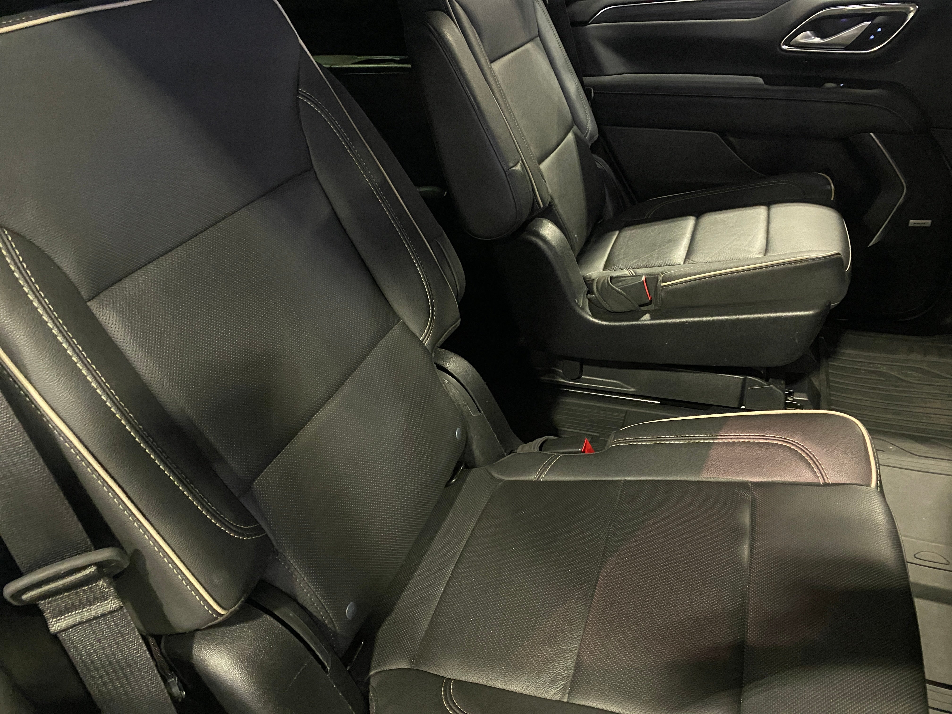 2022 GMC Yukon SLT 5