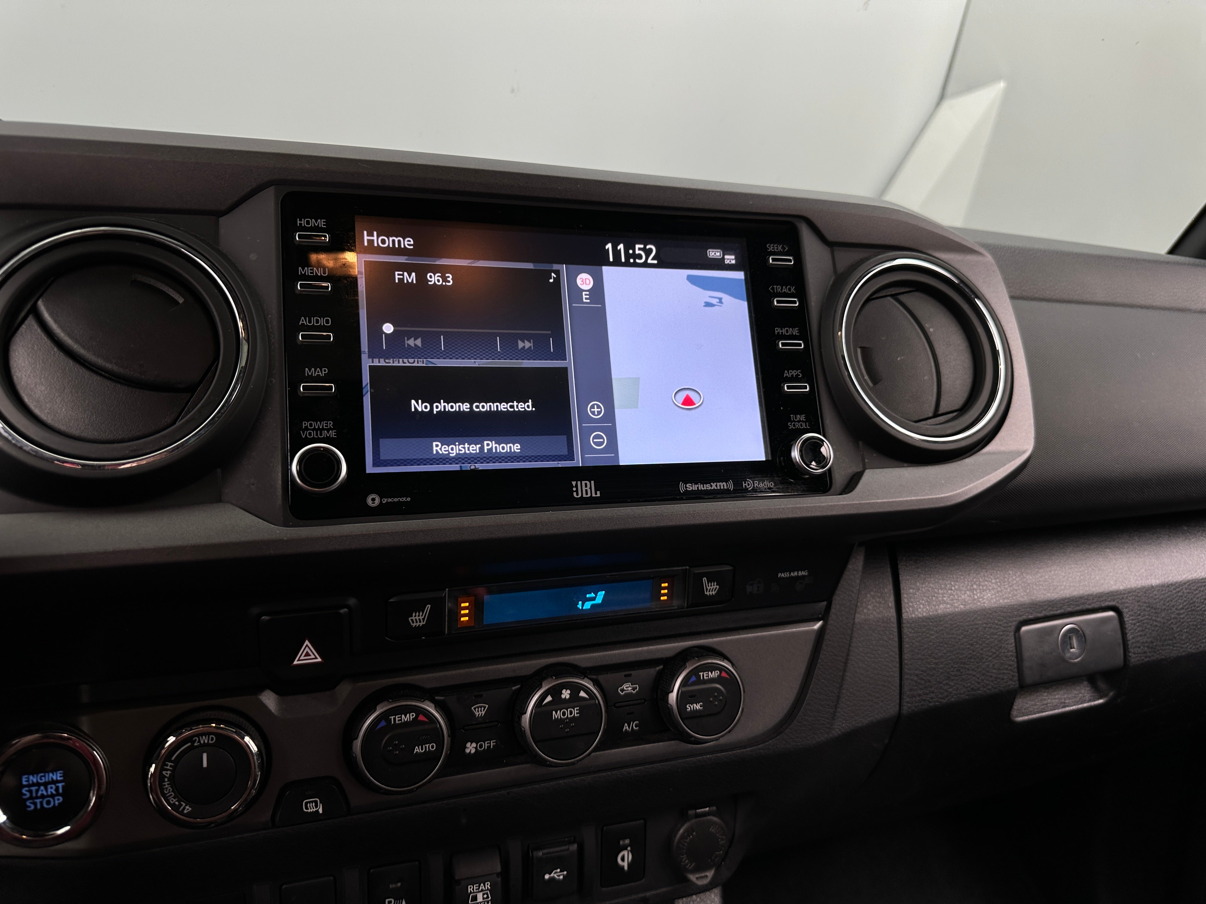 2023 Toyota Tacoma TRD Sport 4