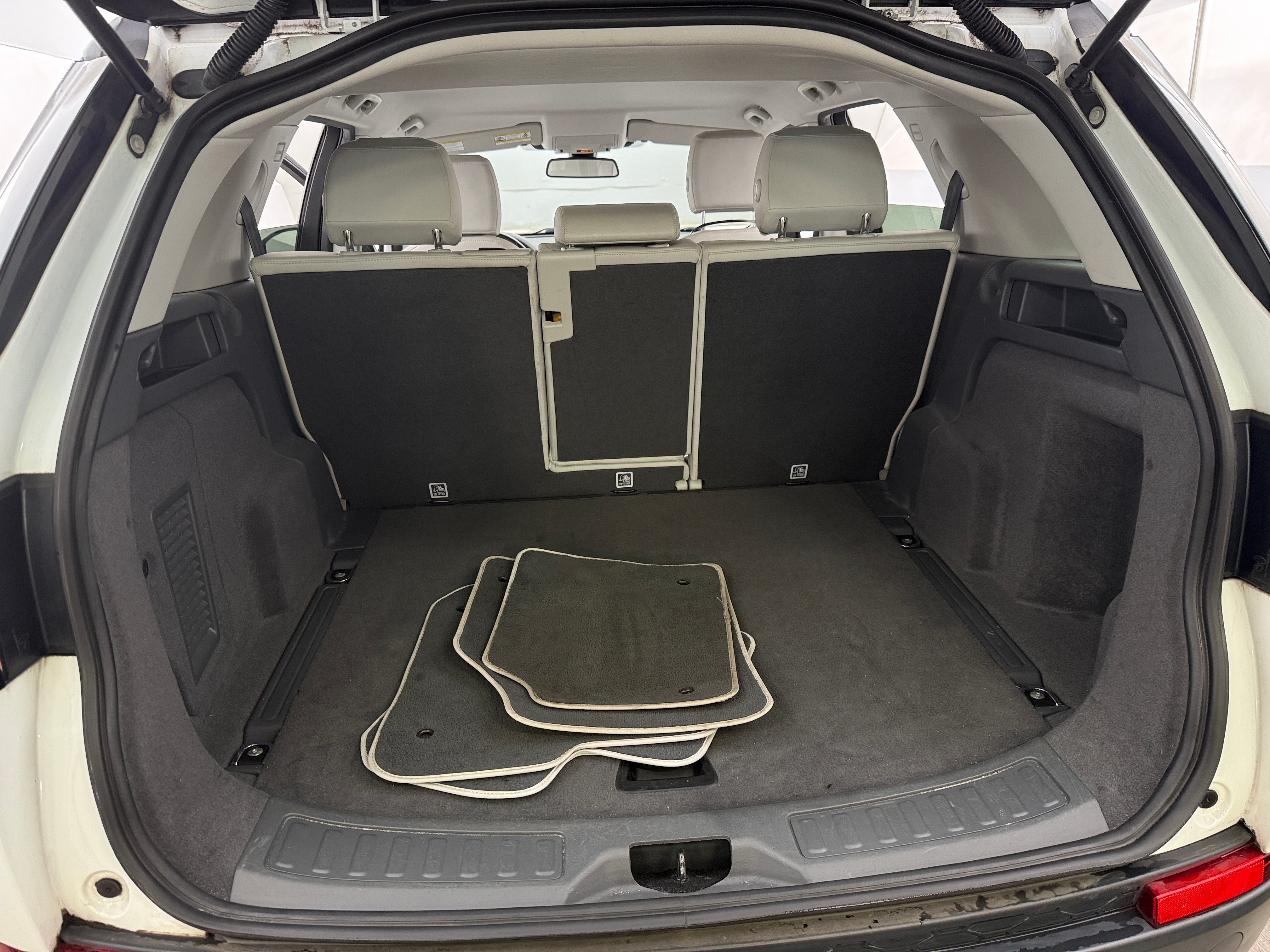 2017 Land Rover Discovery Sport SE 6