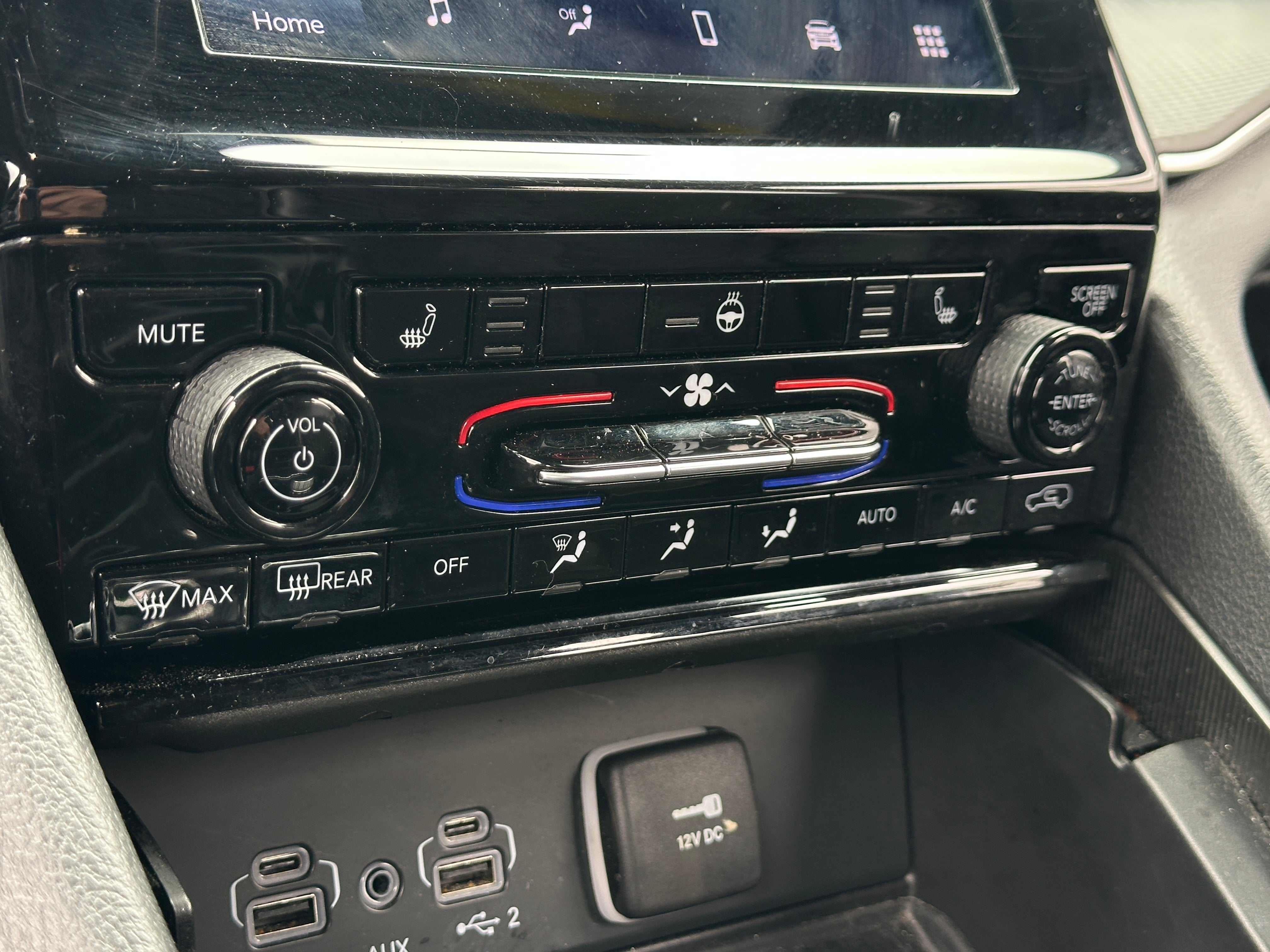 2024 Jeep Grand Cherokee L Altitude 3