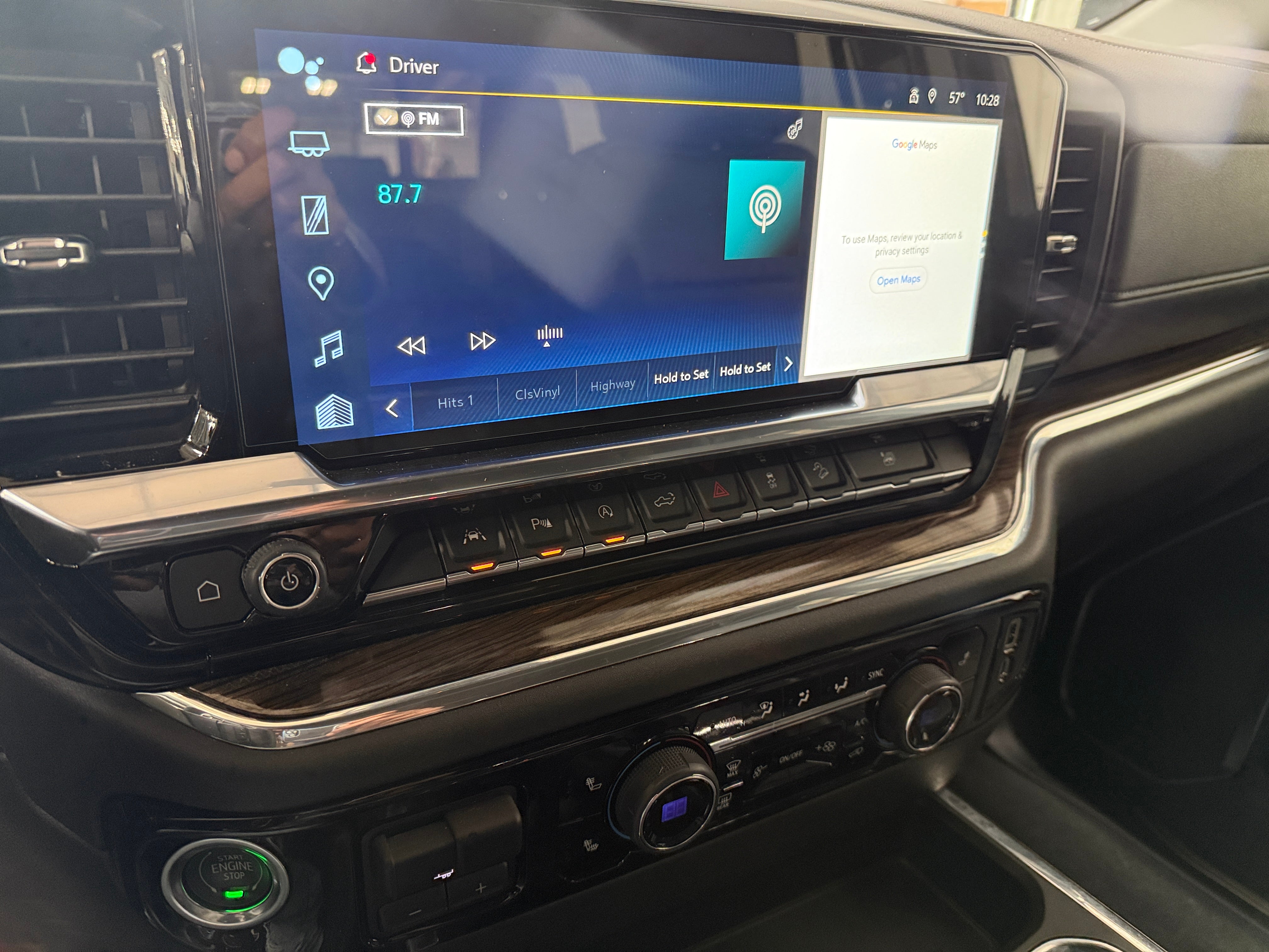 2023 Chevrolet Silverado 1500 RST 4