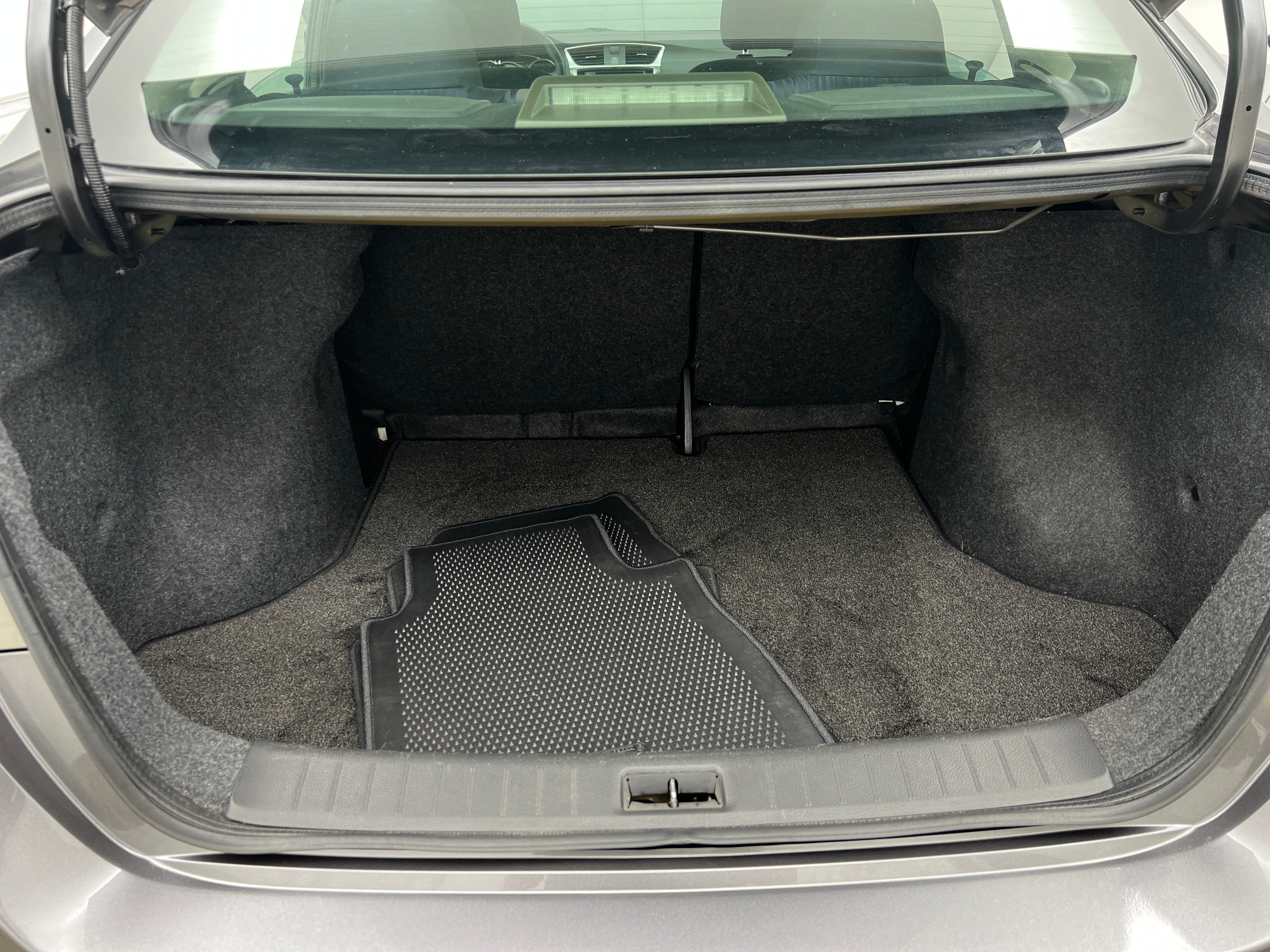 2019 Nissan Sentra SV 7