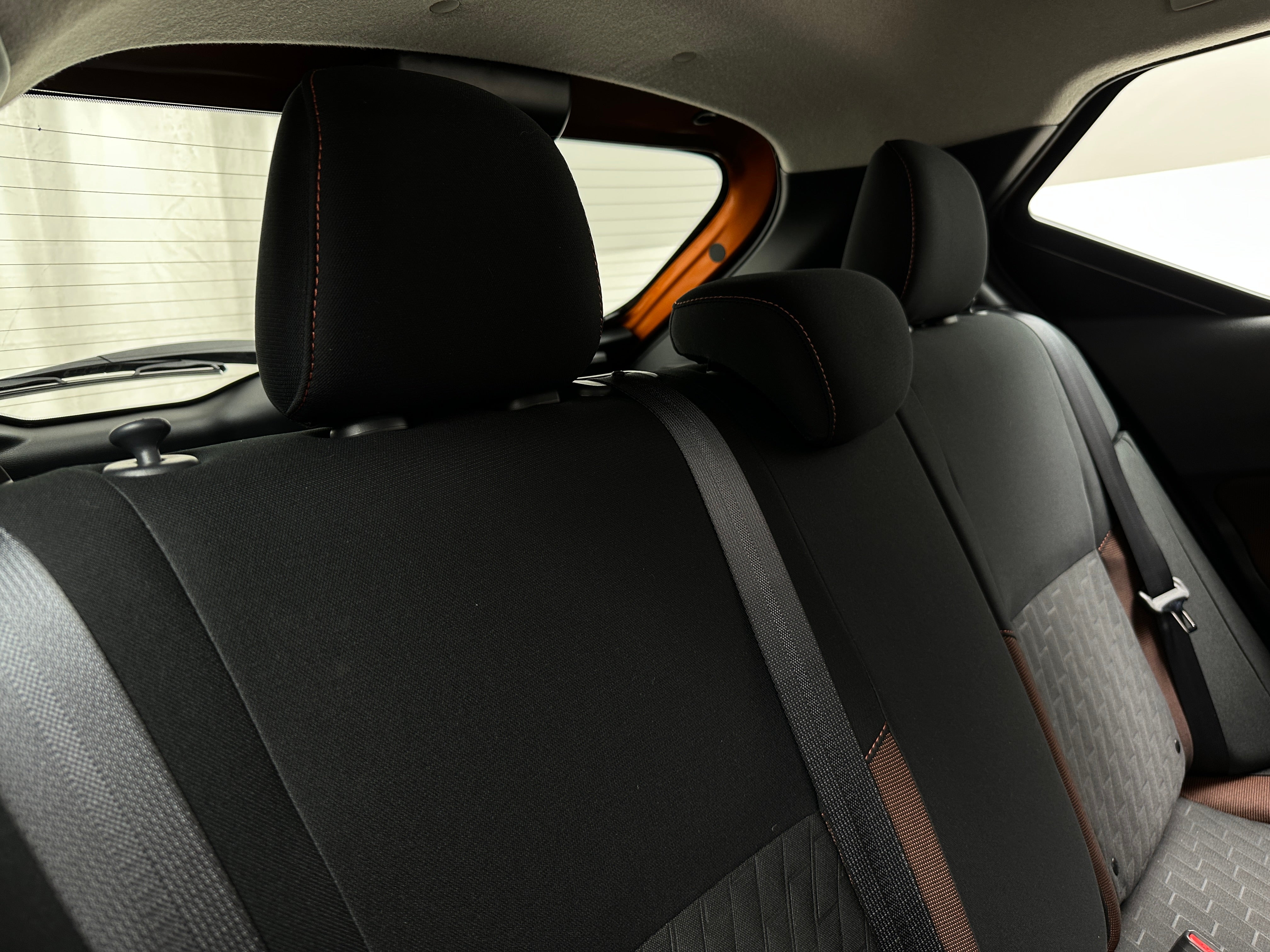 2024 Nissan Kicks SR 6