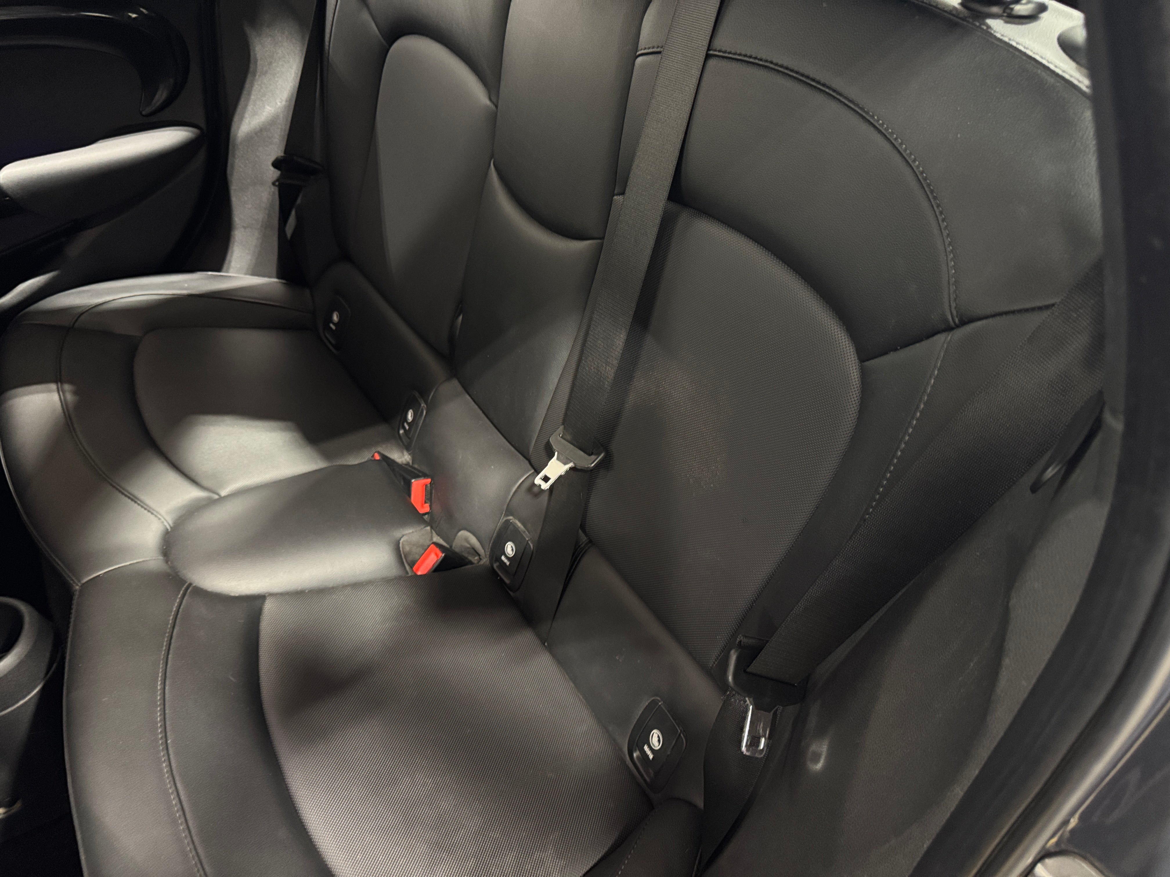2016 MINI Cooper Hardtop S 5