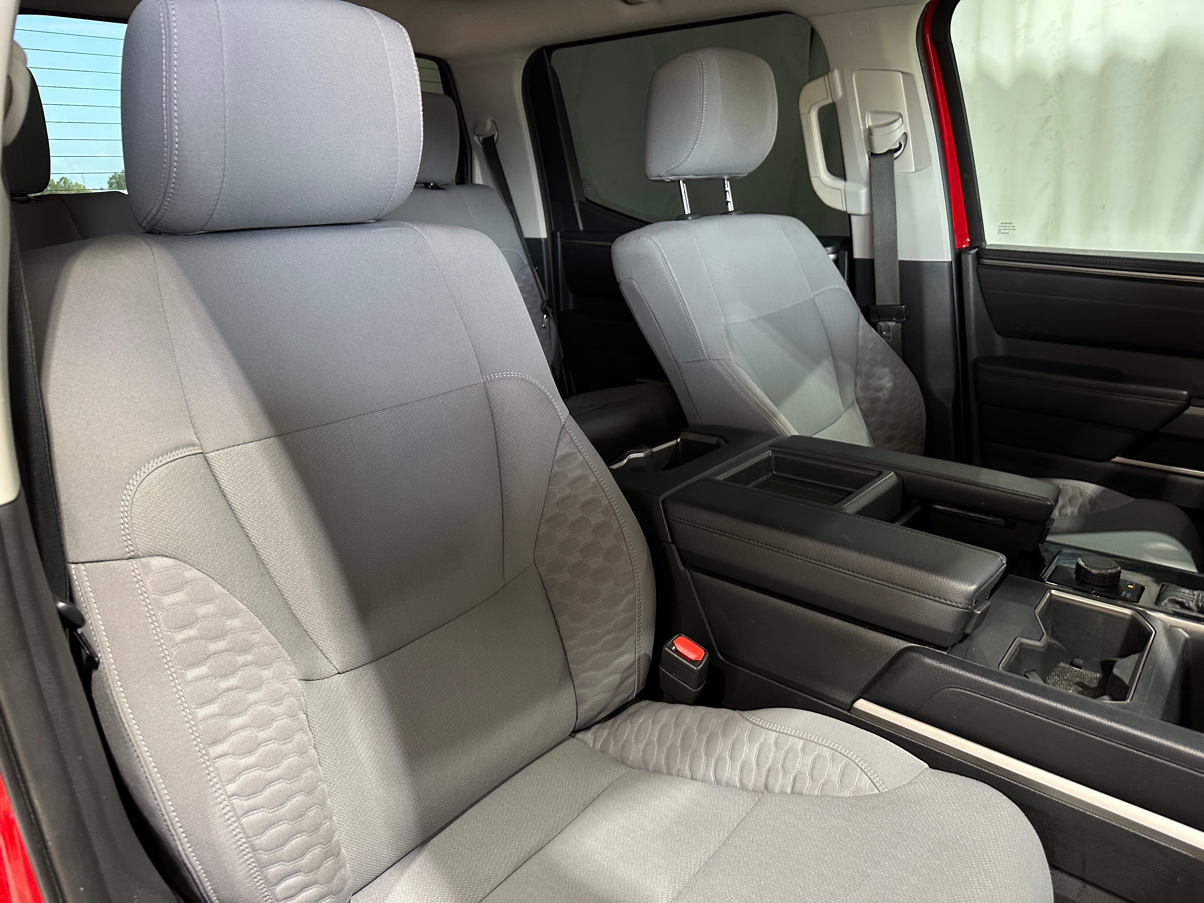 2022 Toyota Tundra SR5 2