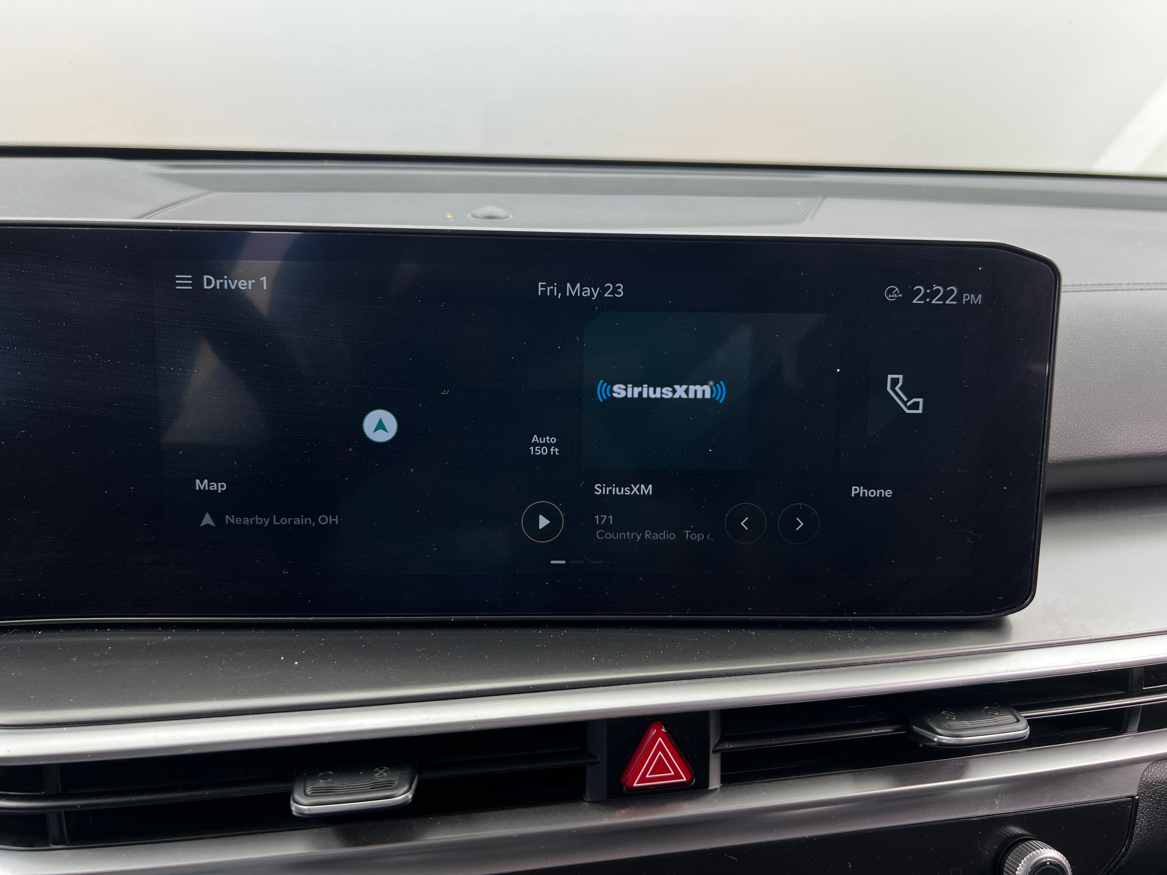 2024 Kia Sorento S 3