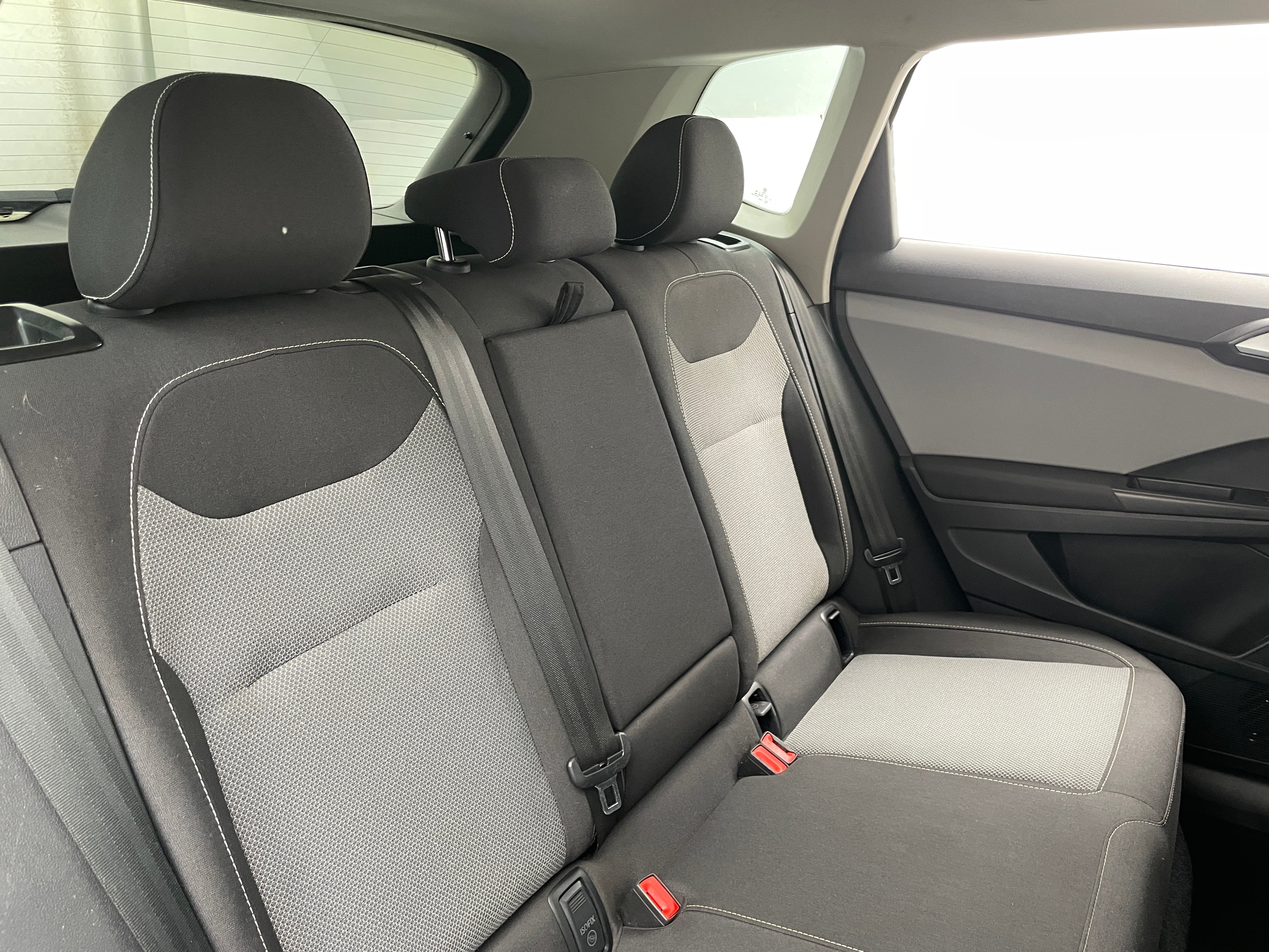 2022 Volkswagen Taos S 6