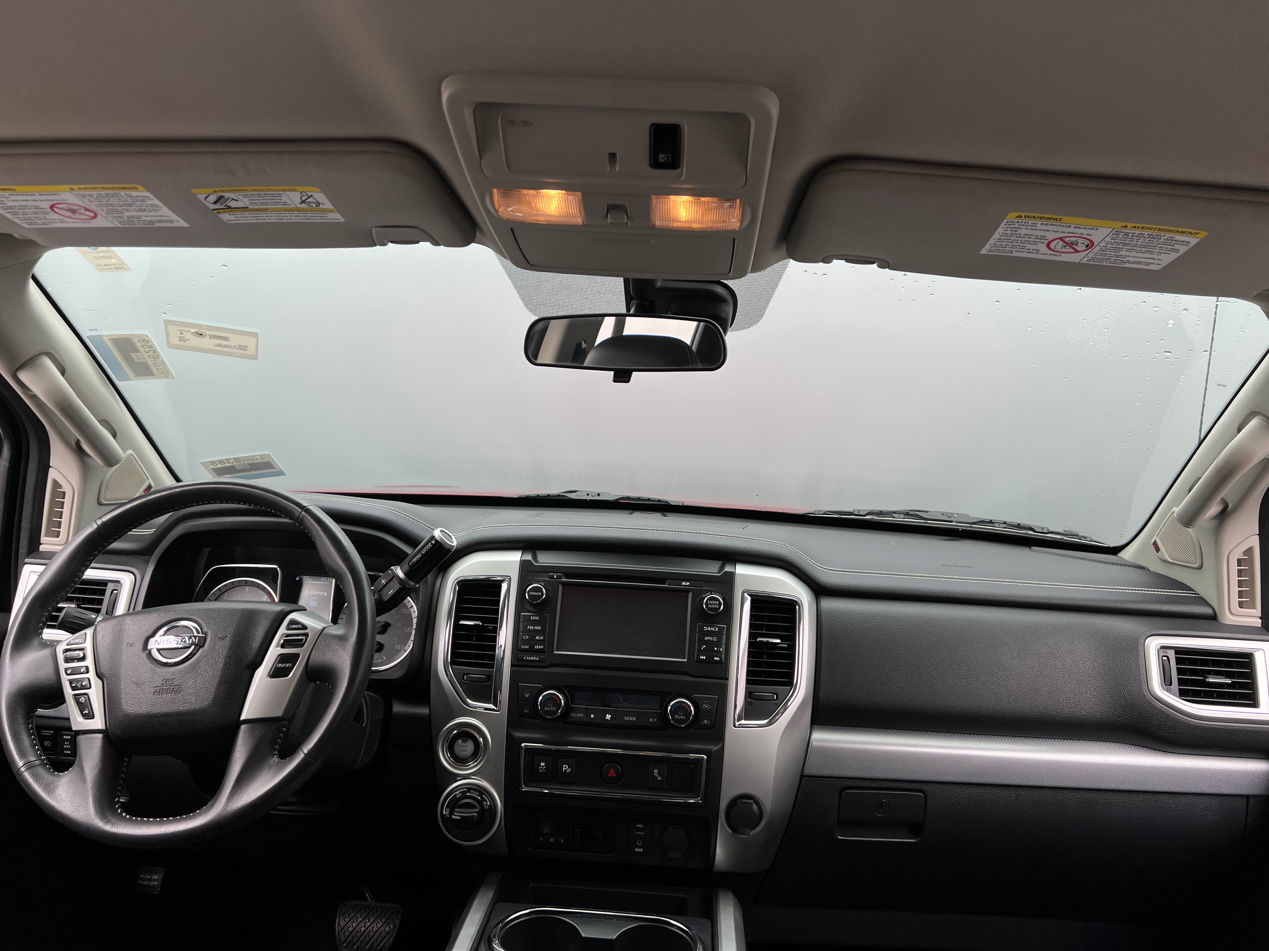2016 Nissan Titan PRO-4X 3