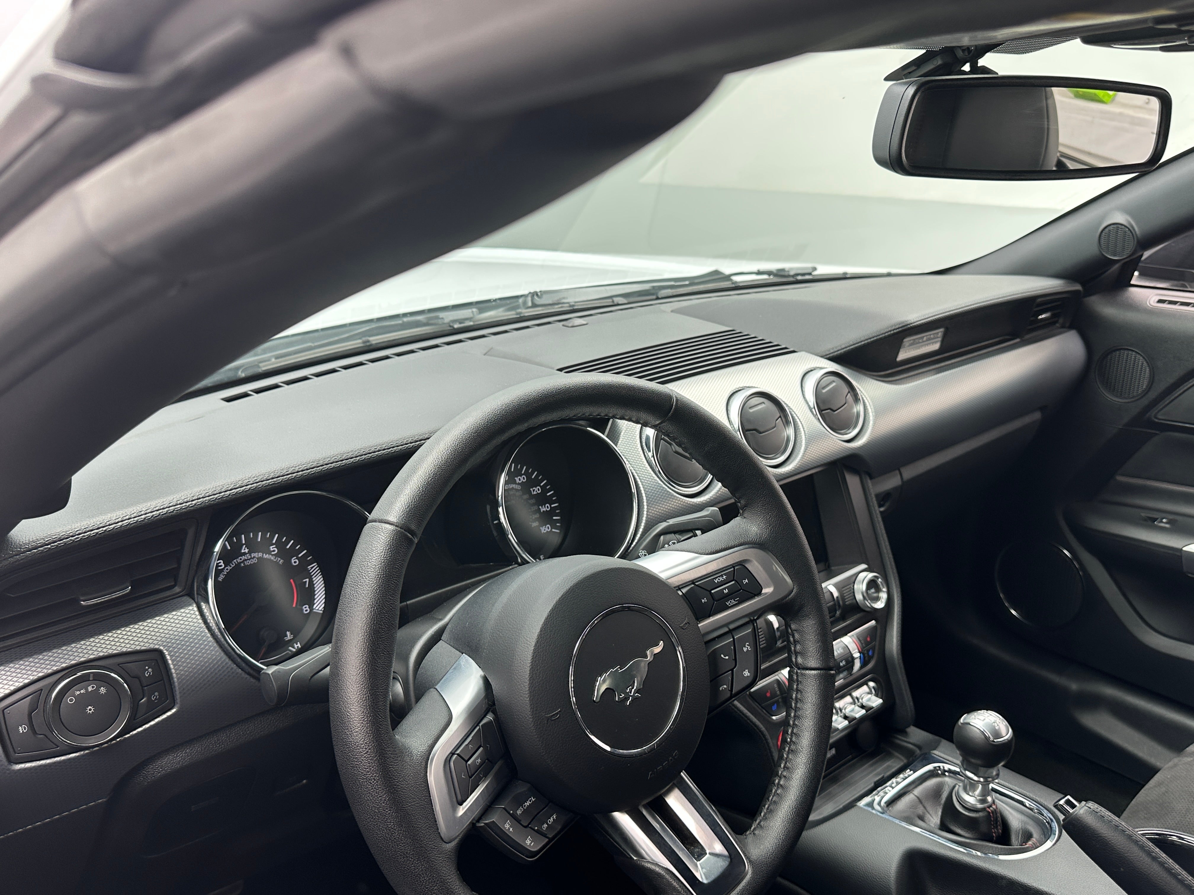 2017 Ford Mustang GT Premium 2