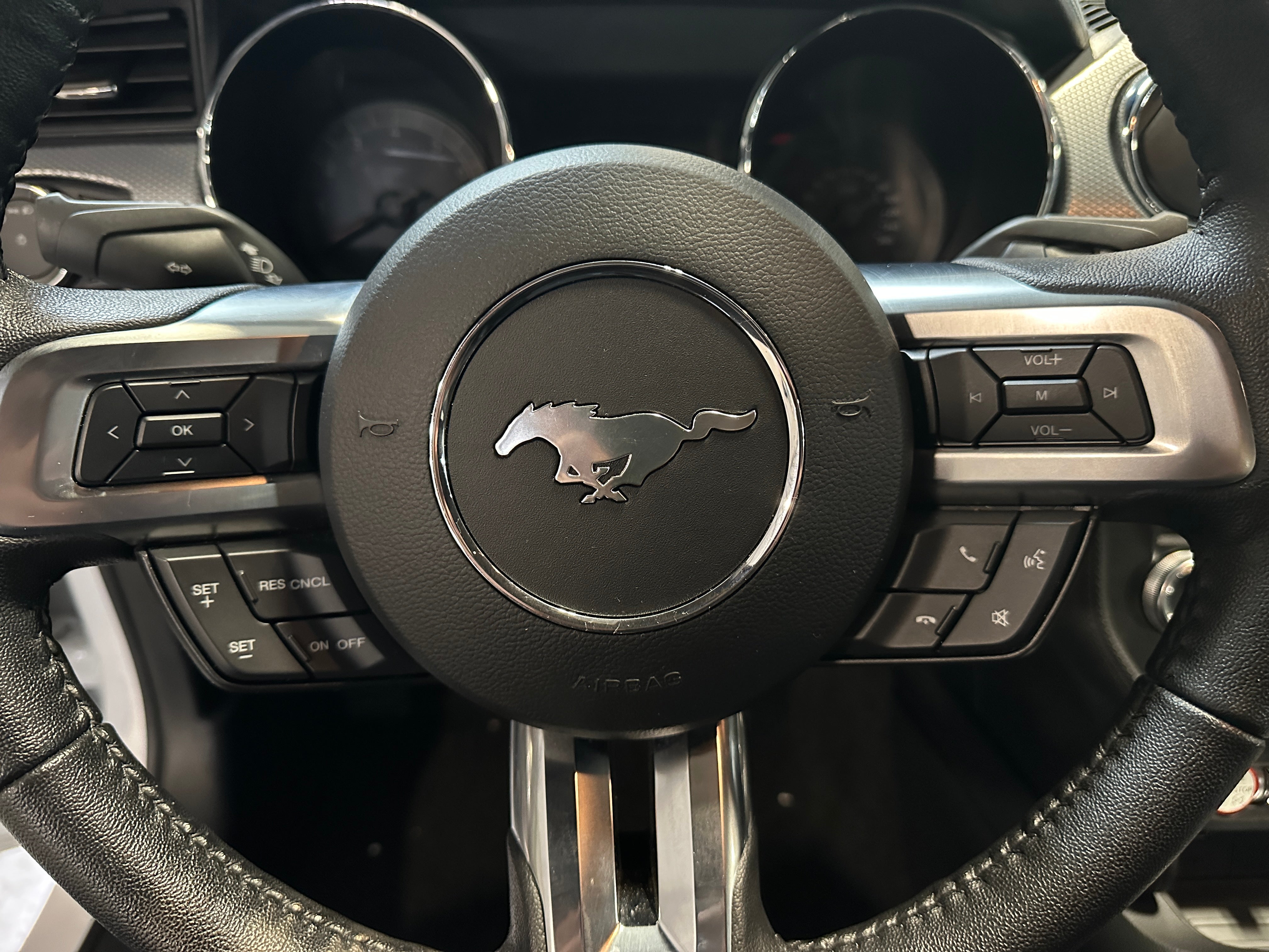 2017 Ford Mustang GT Premium 4