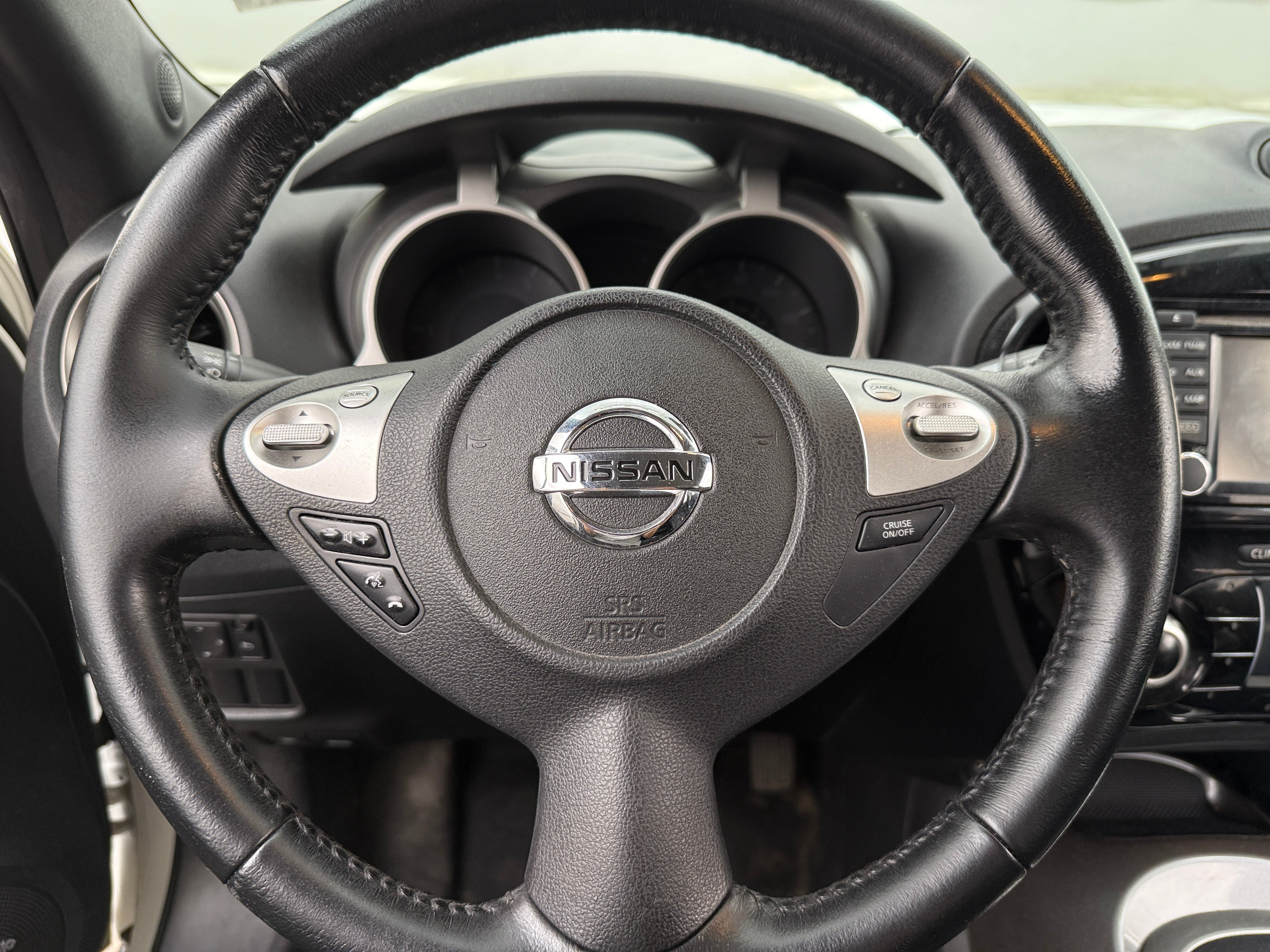 2015 Nissan Juke SV 5