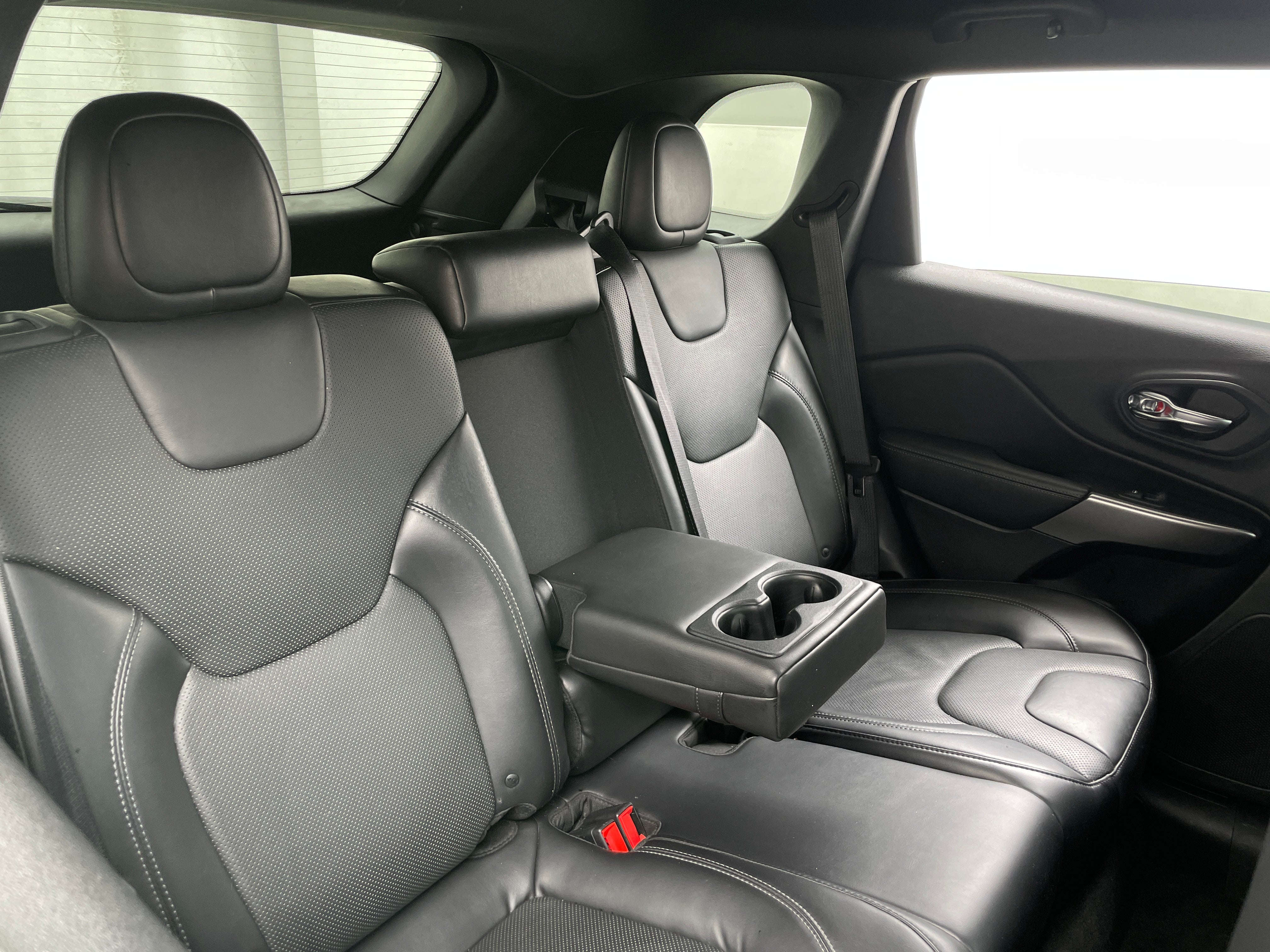 2019 Jeep Cherokee High Altitude 5
