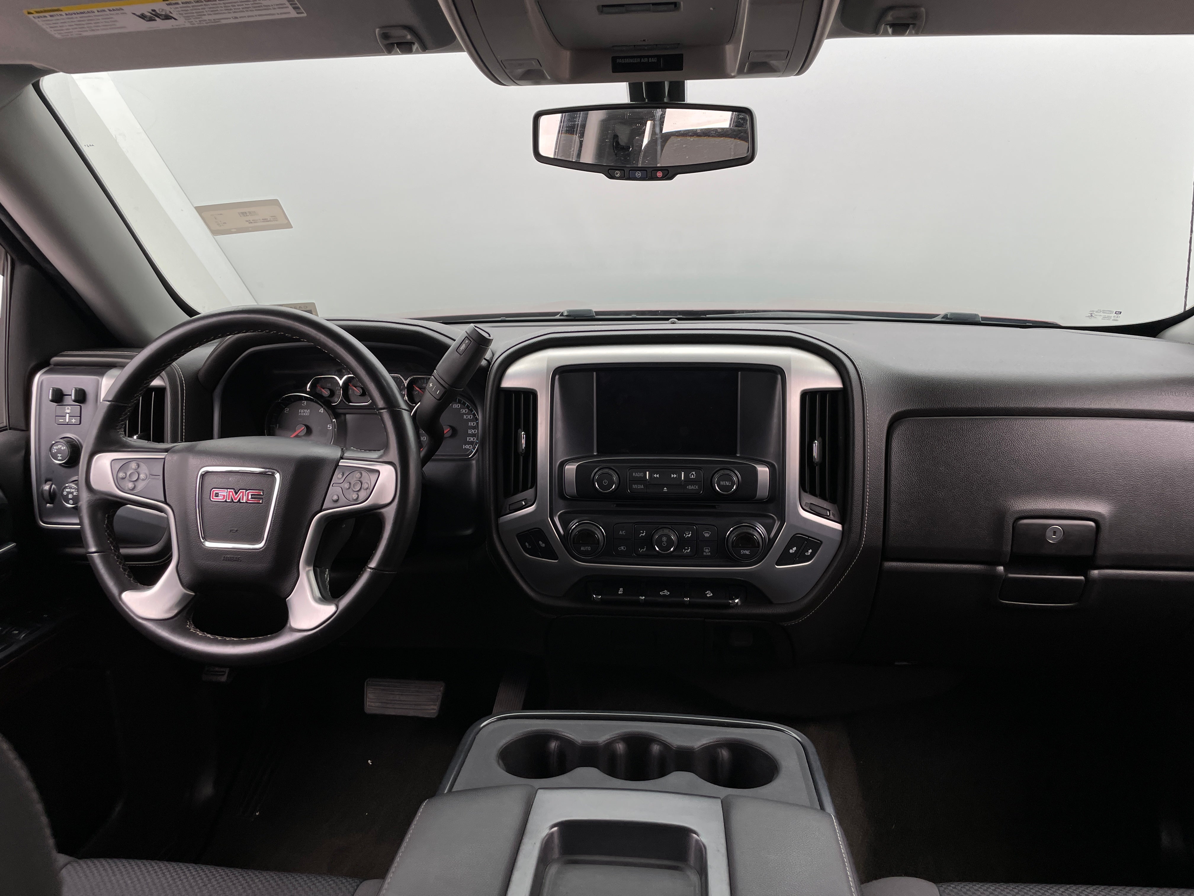 2017 GMC Sierra 1500 SLE 3