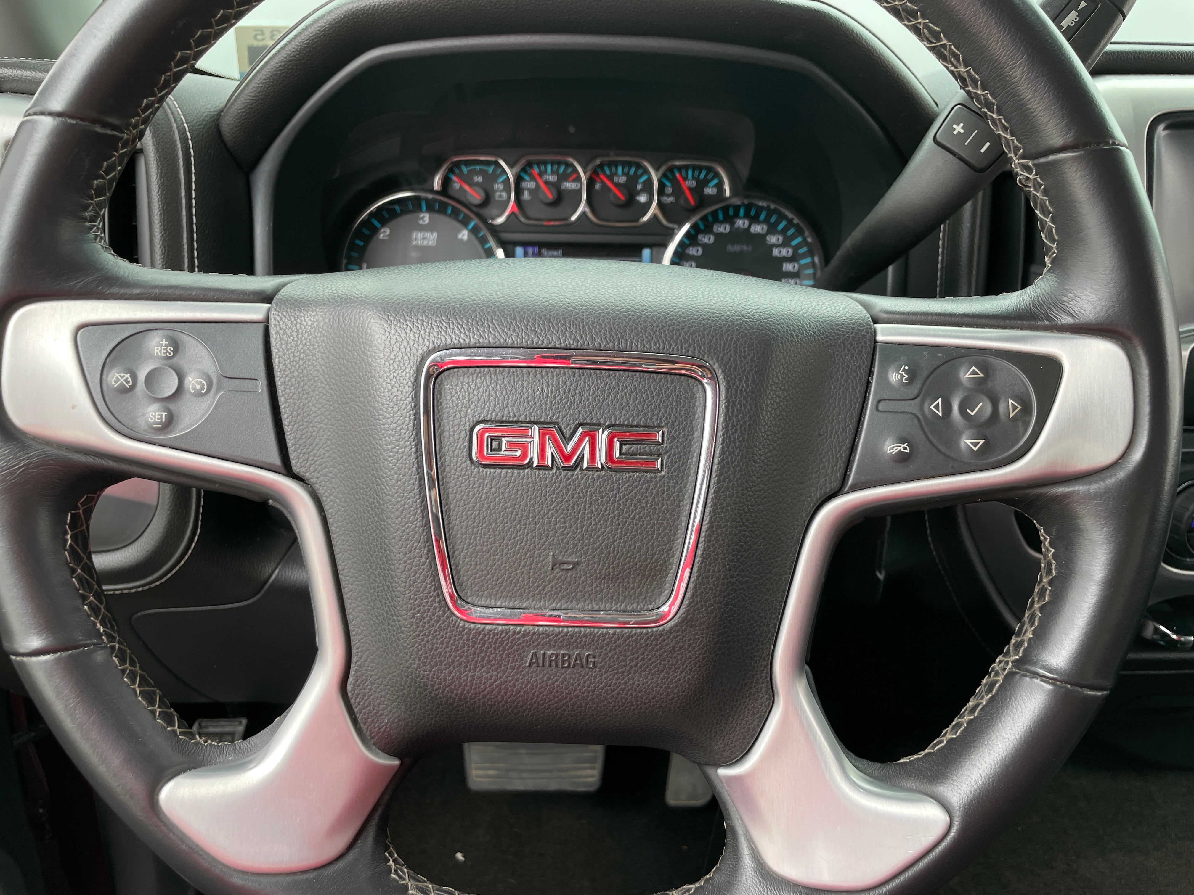 2017 GMC Sierra 1500 SLE 5