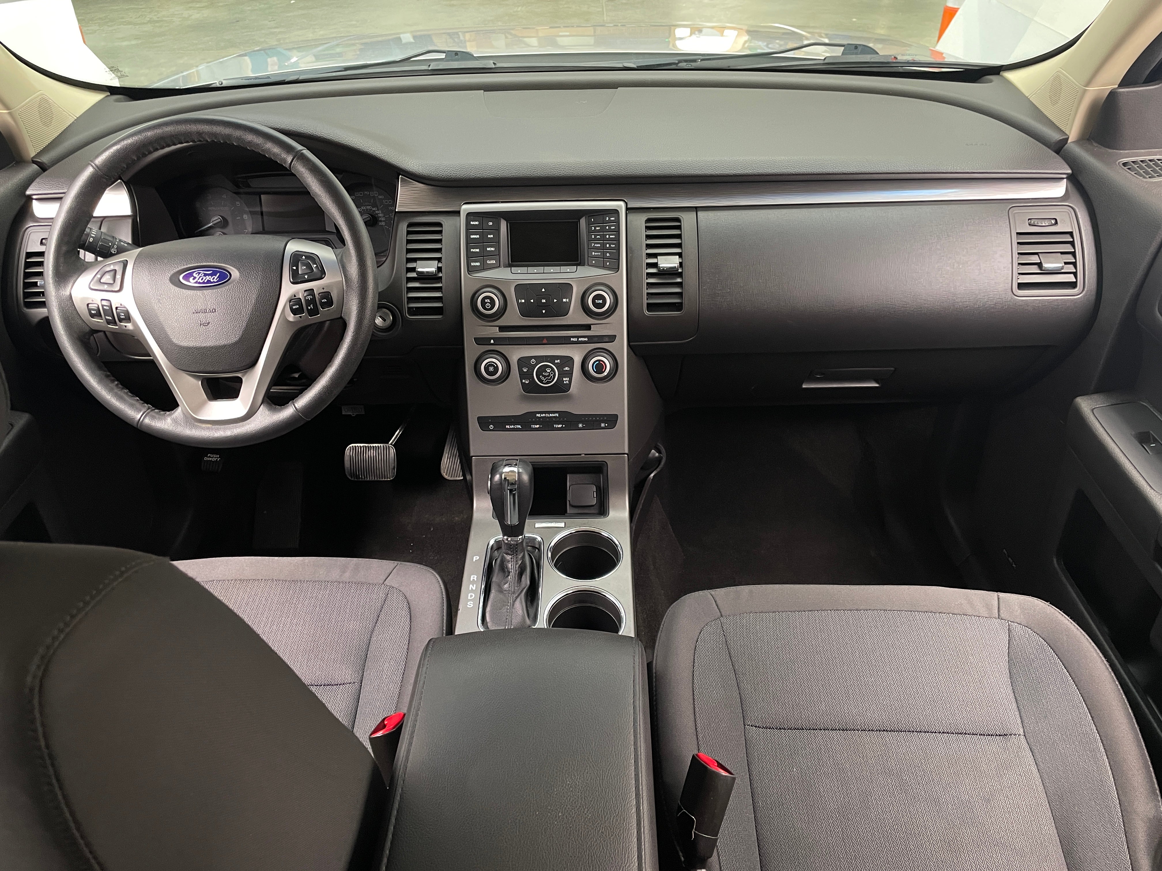 2019 Ford Flex SE 3