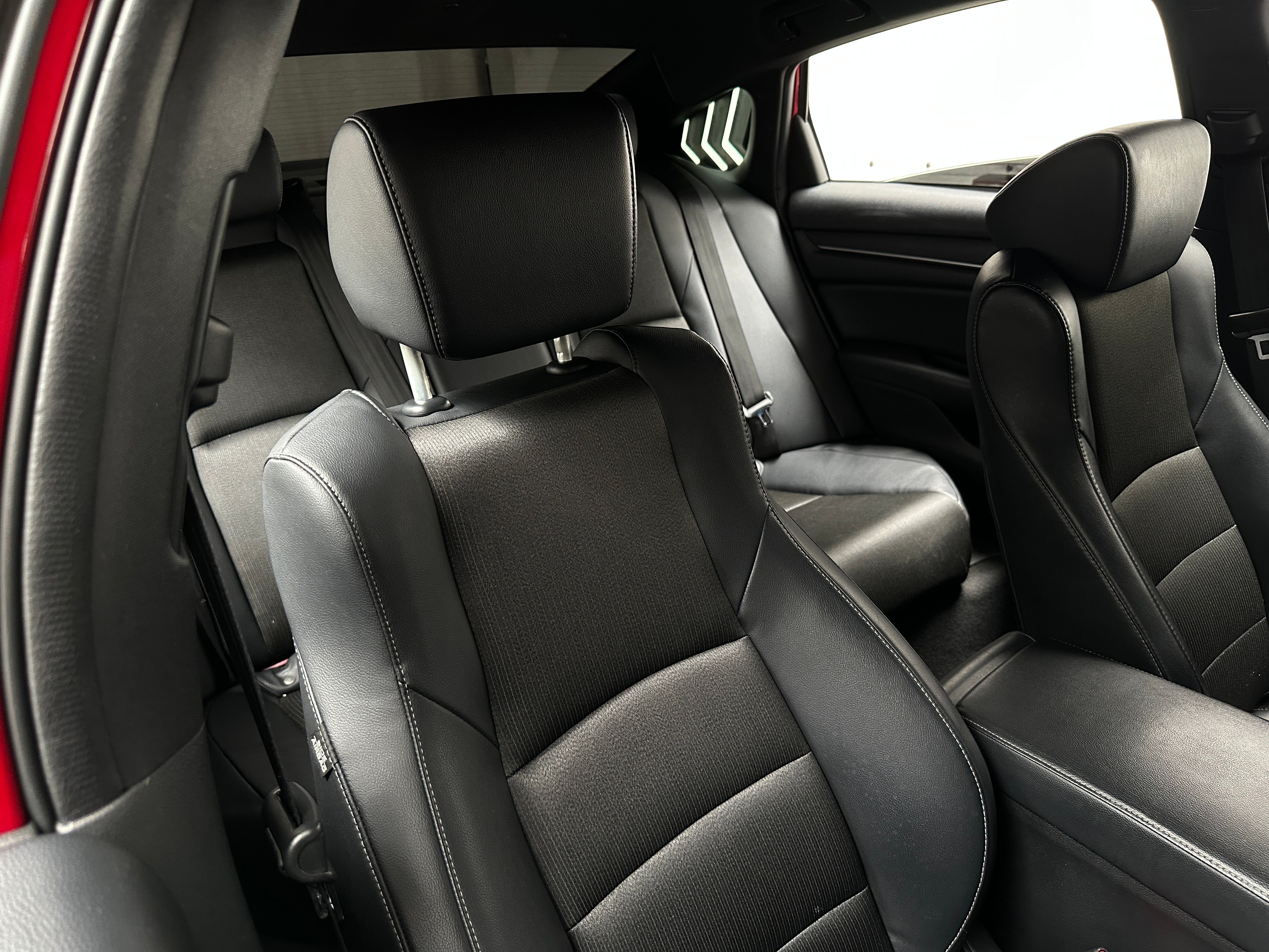 2018 Honda Accord Sport 2