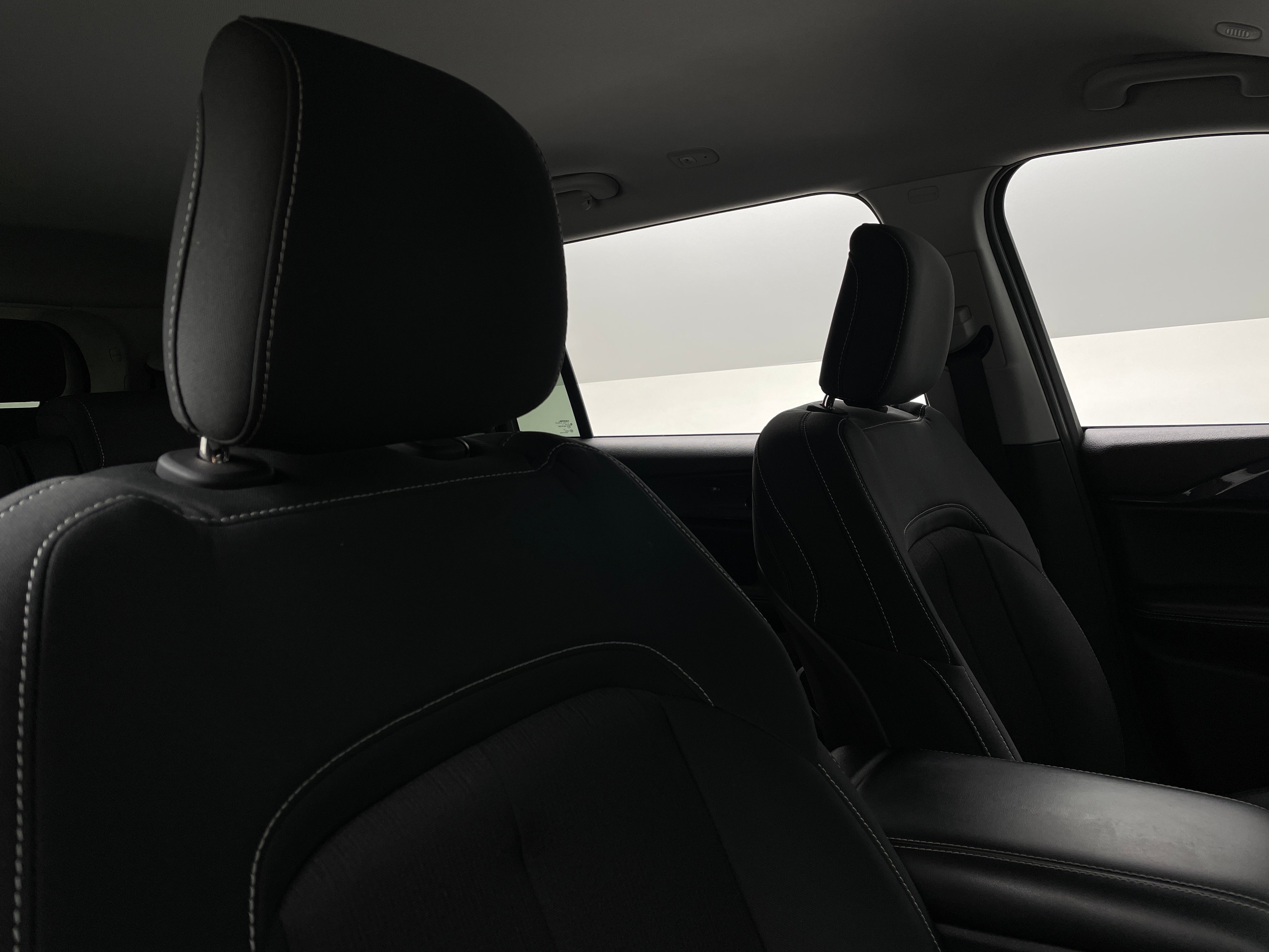2021 Jeep Grand Cherokee L Laredo 2