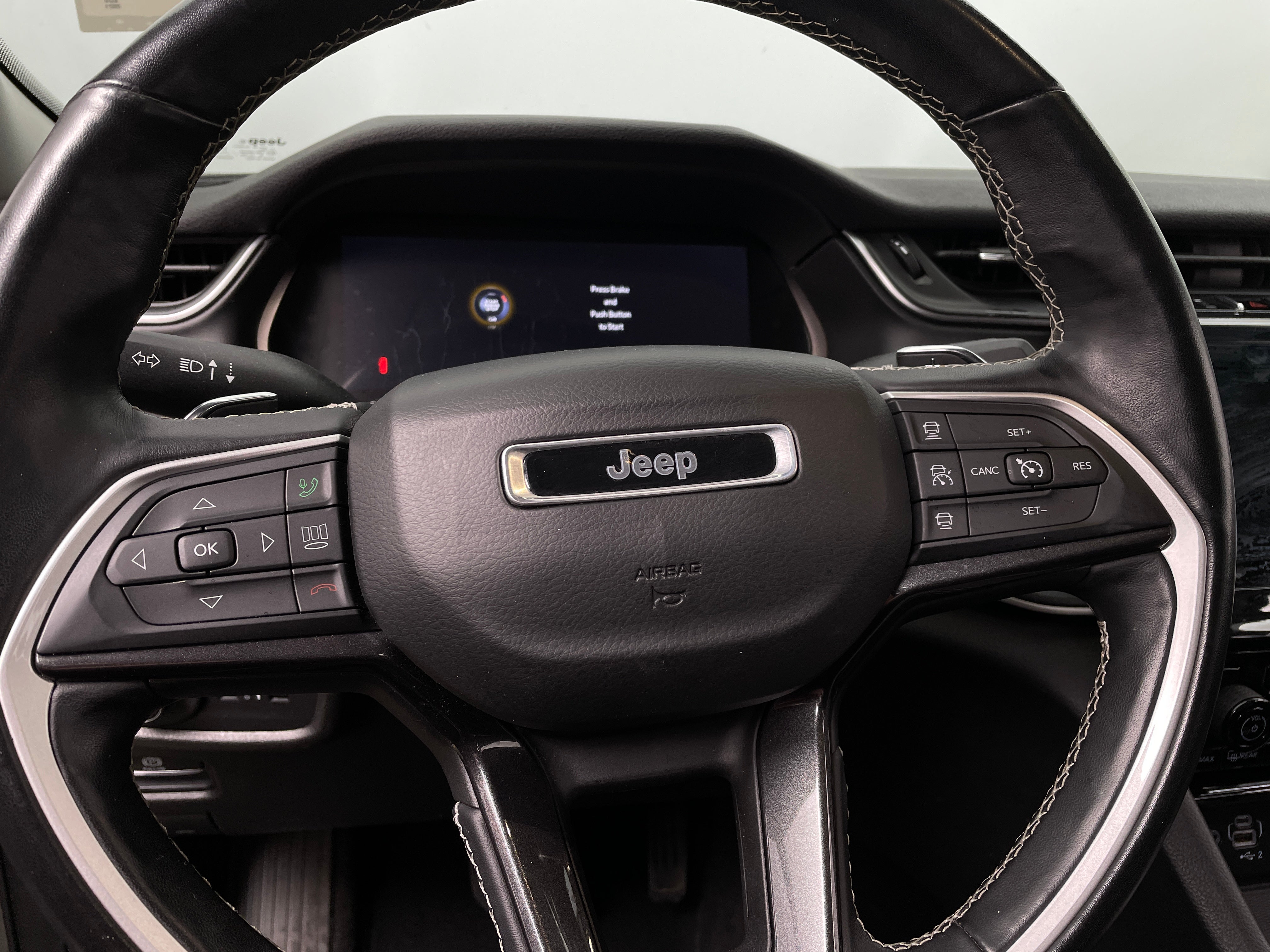 2021 Jeep Grand Cherokee L Laredo 5