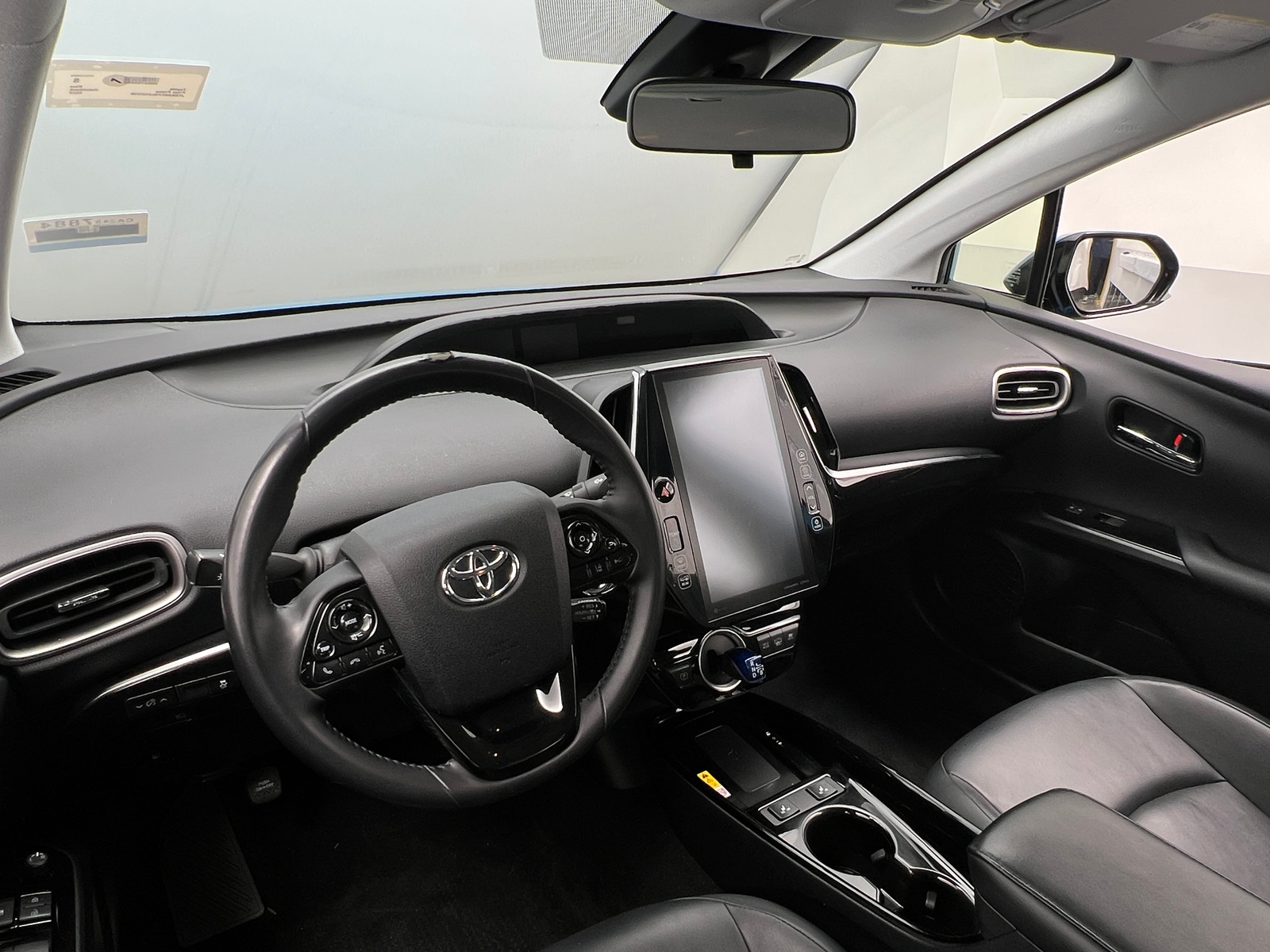 Thumbnail: 2020 Toyota Prius Prime - 2