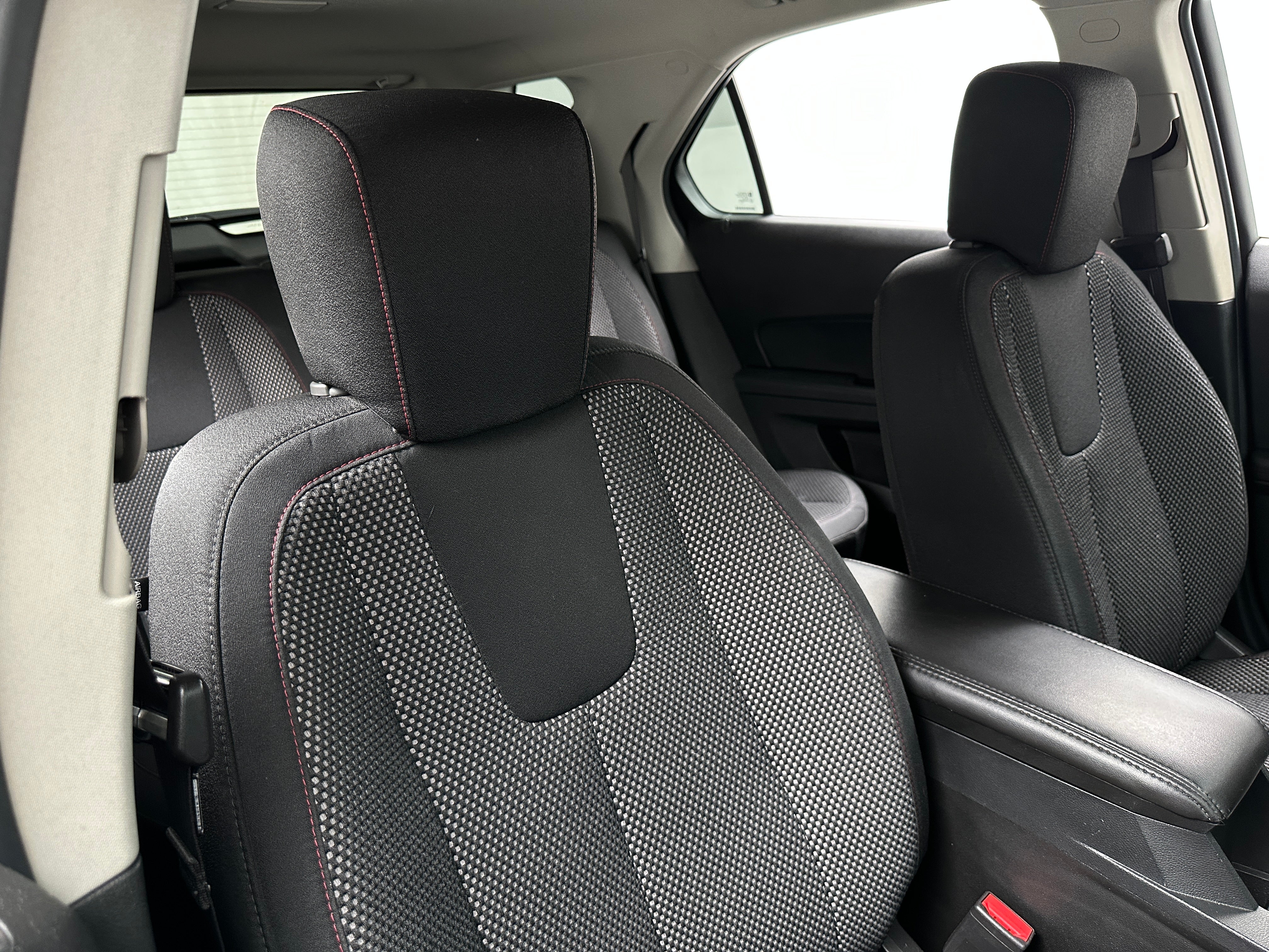2017 Chevrolet Equinox LT 2