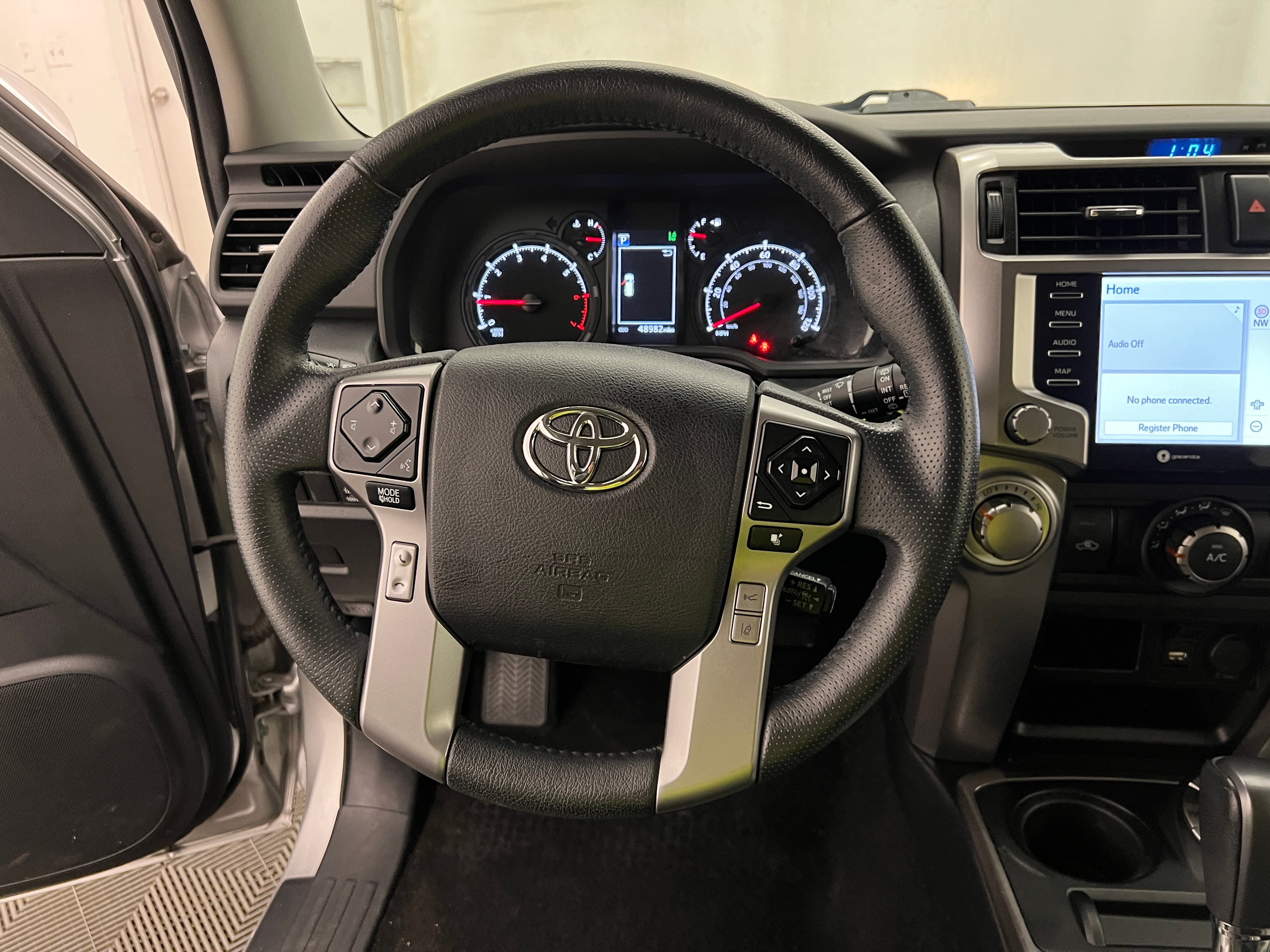 2020 Toyota 4Runner SR5 4