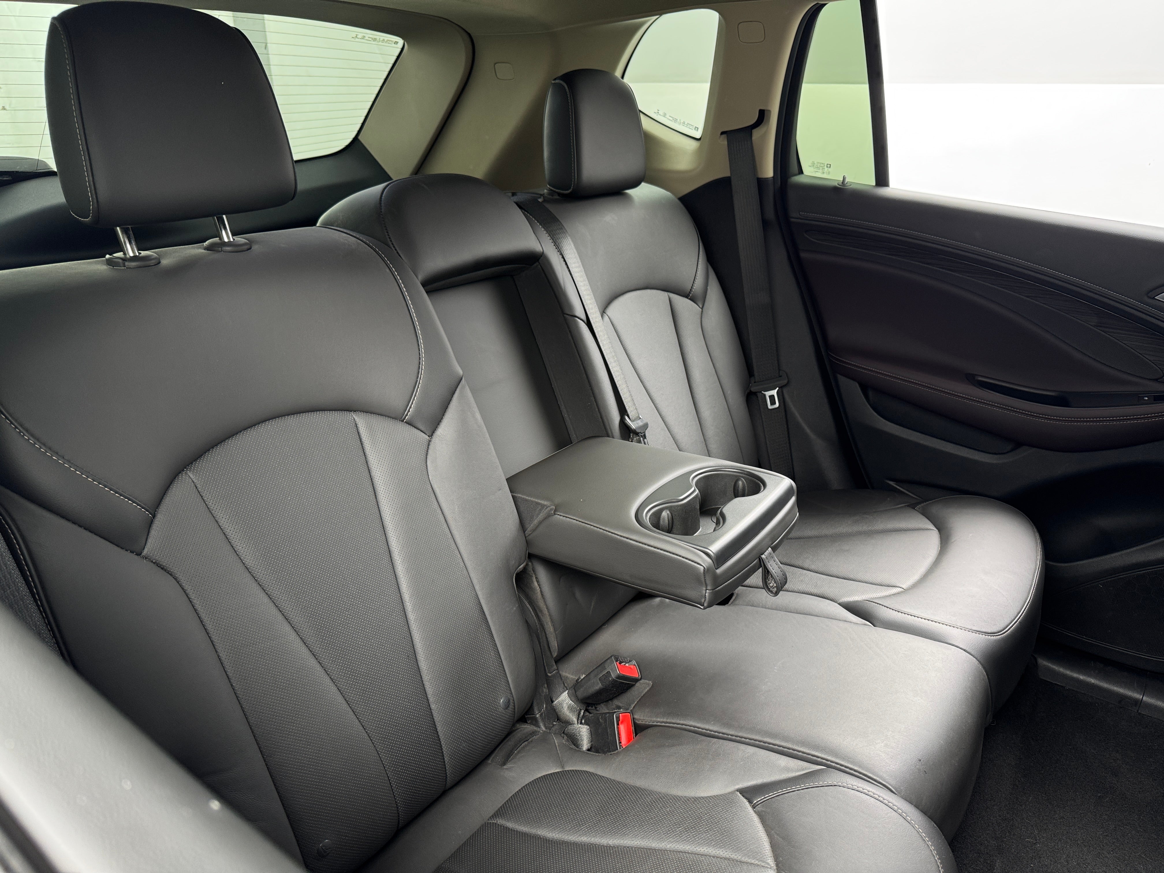 2017 Buick Envision Essence 5