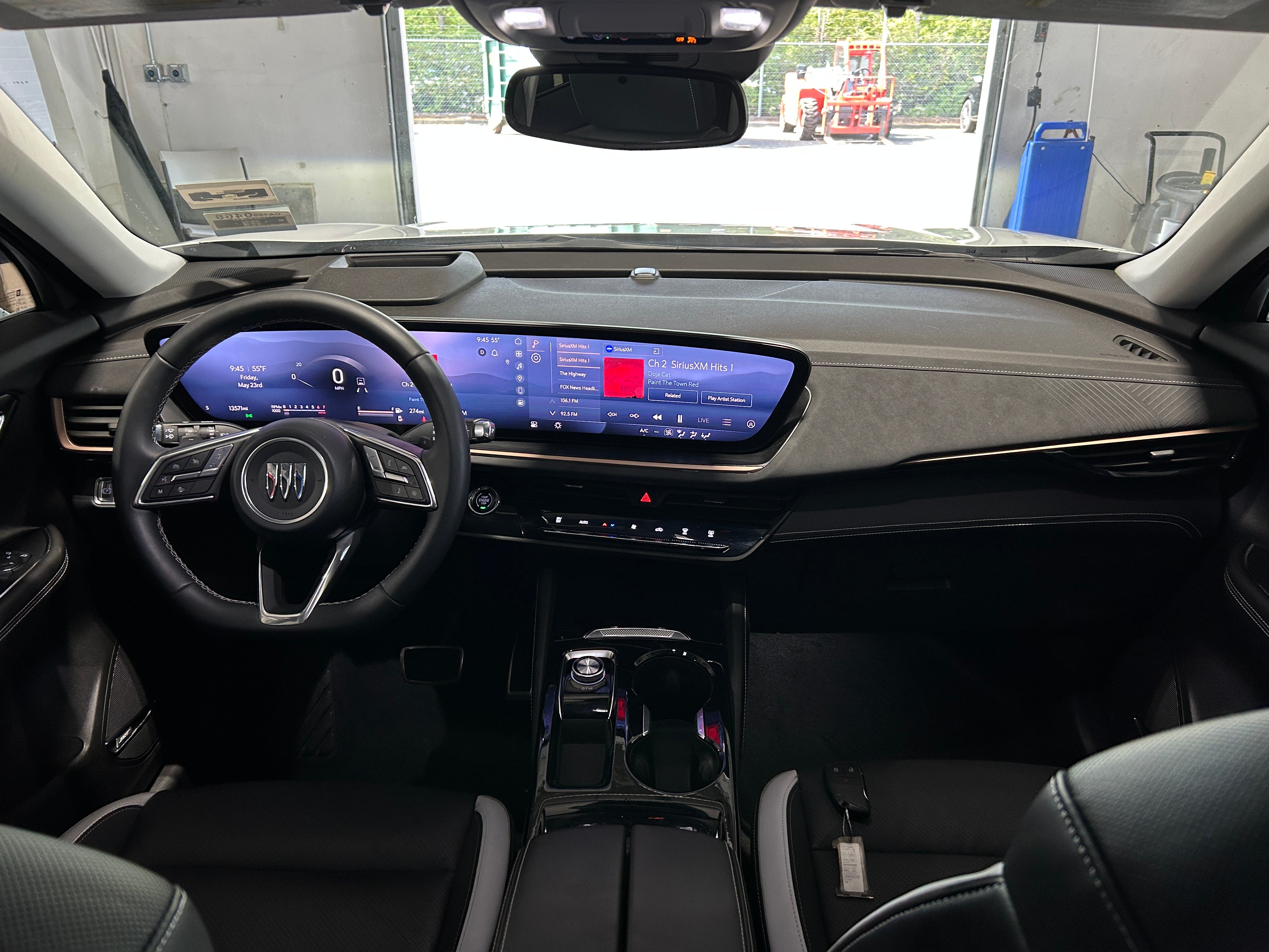 2024 Buick Envision Sport Touring 2