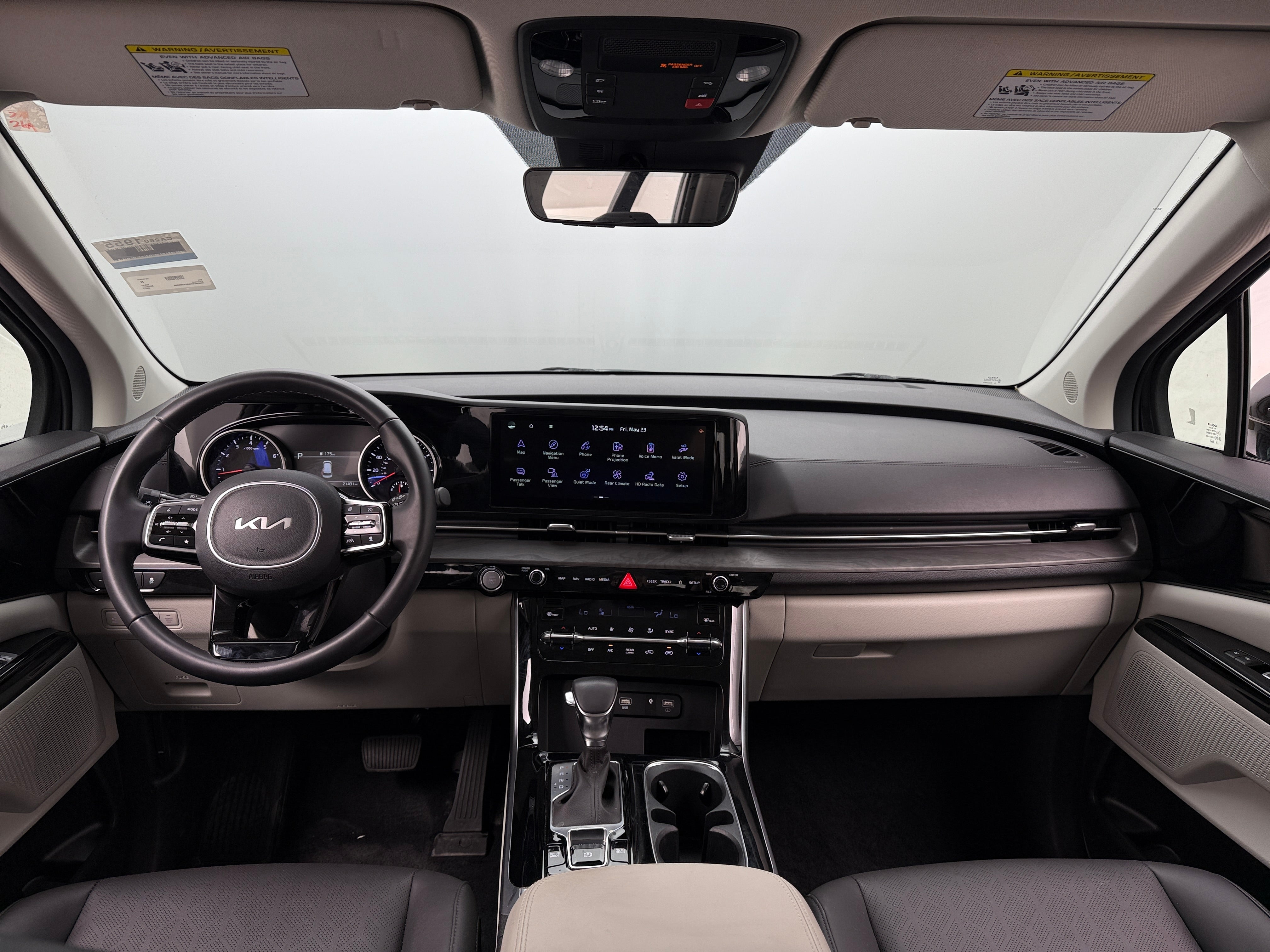 2023 Kia Carnival EX 2