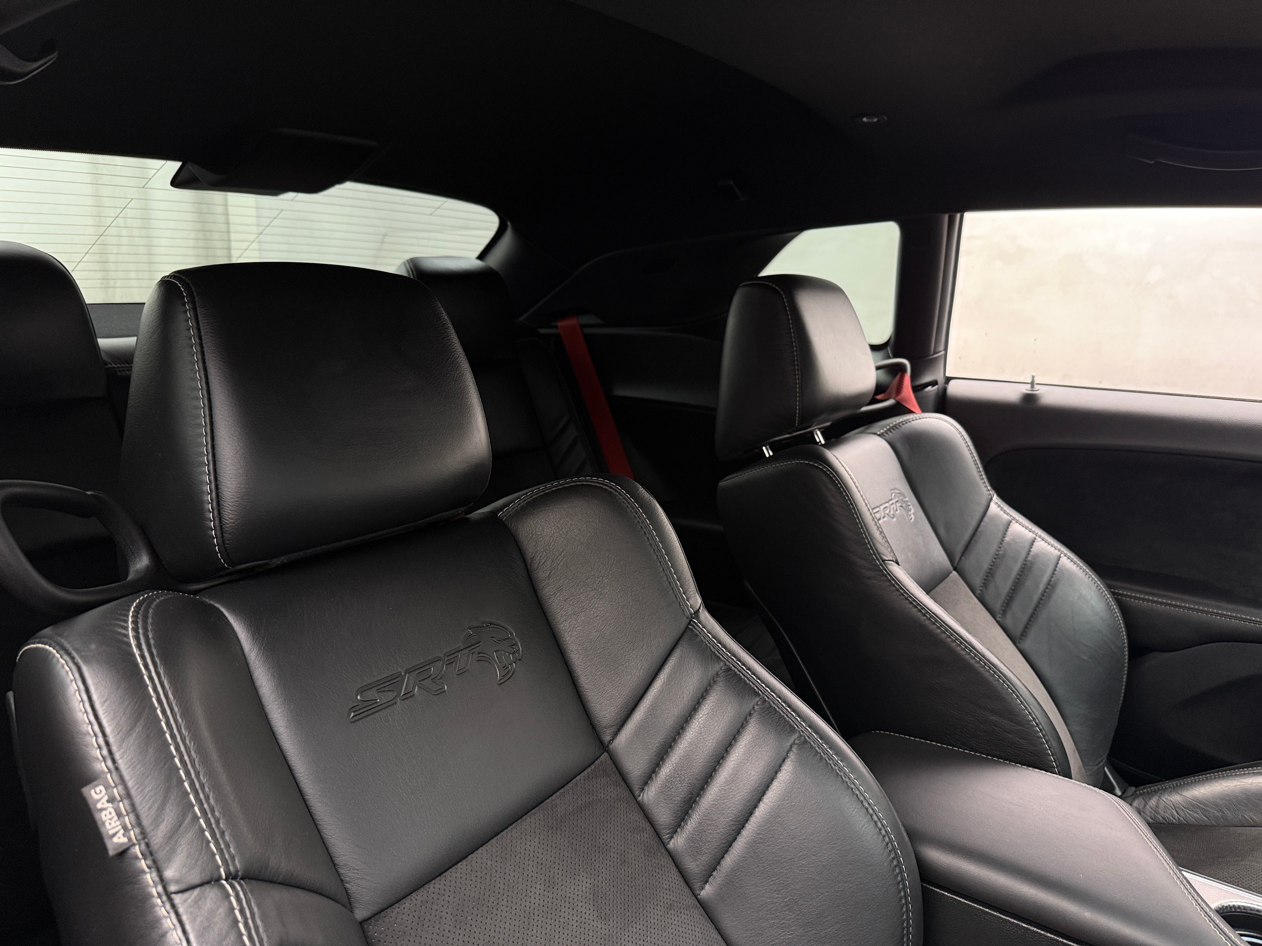 2019 Dodge Challenger SRT Hellcat 2