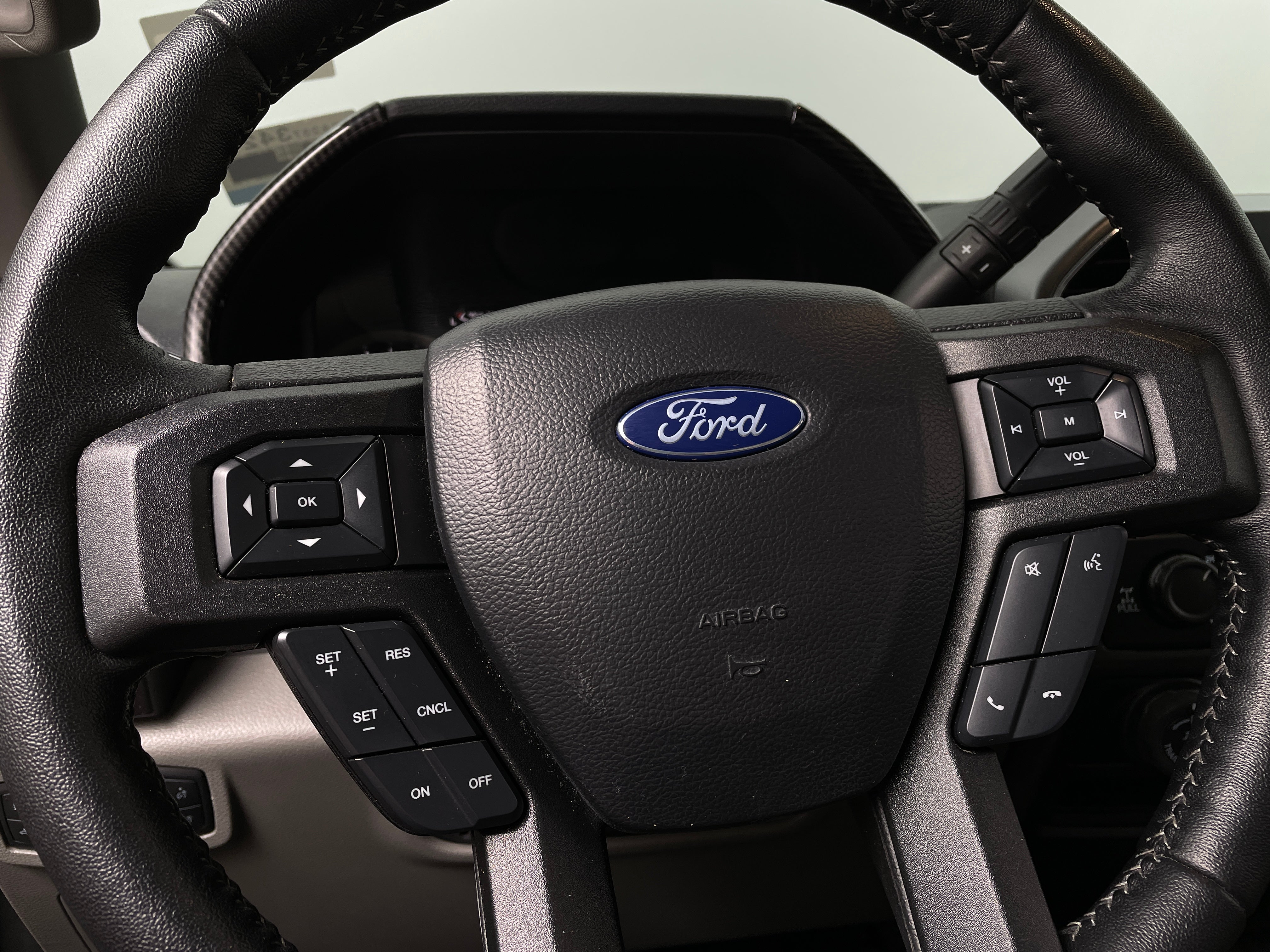 2019 Ford Econoline E-150 5