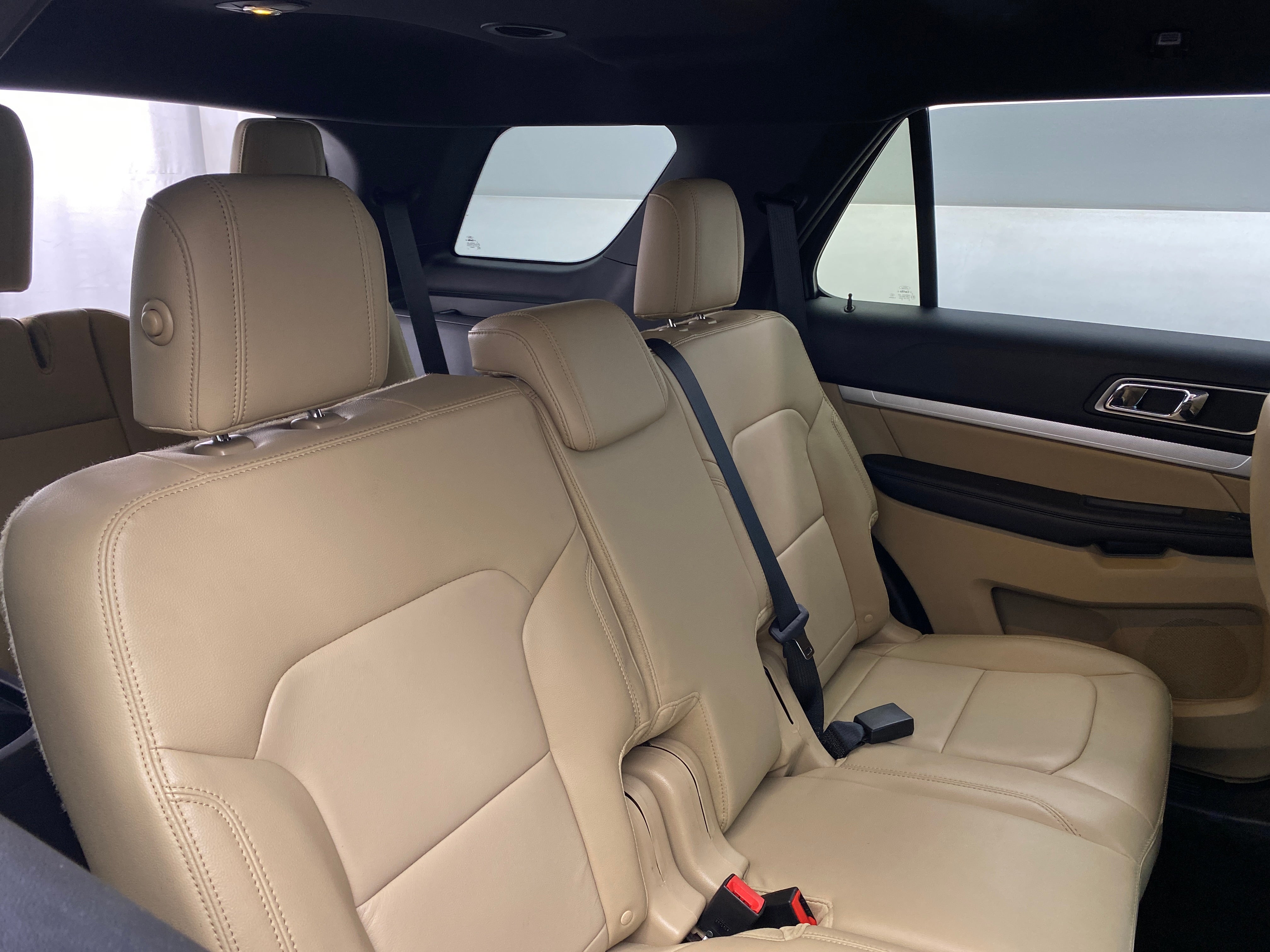 2016 Ford Explorer XLT 5