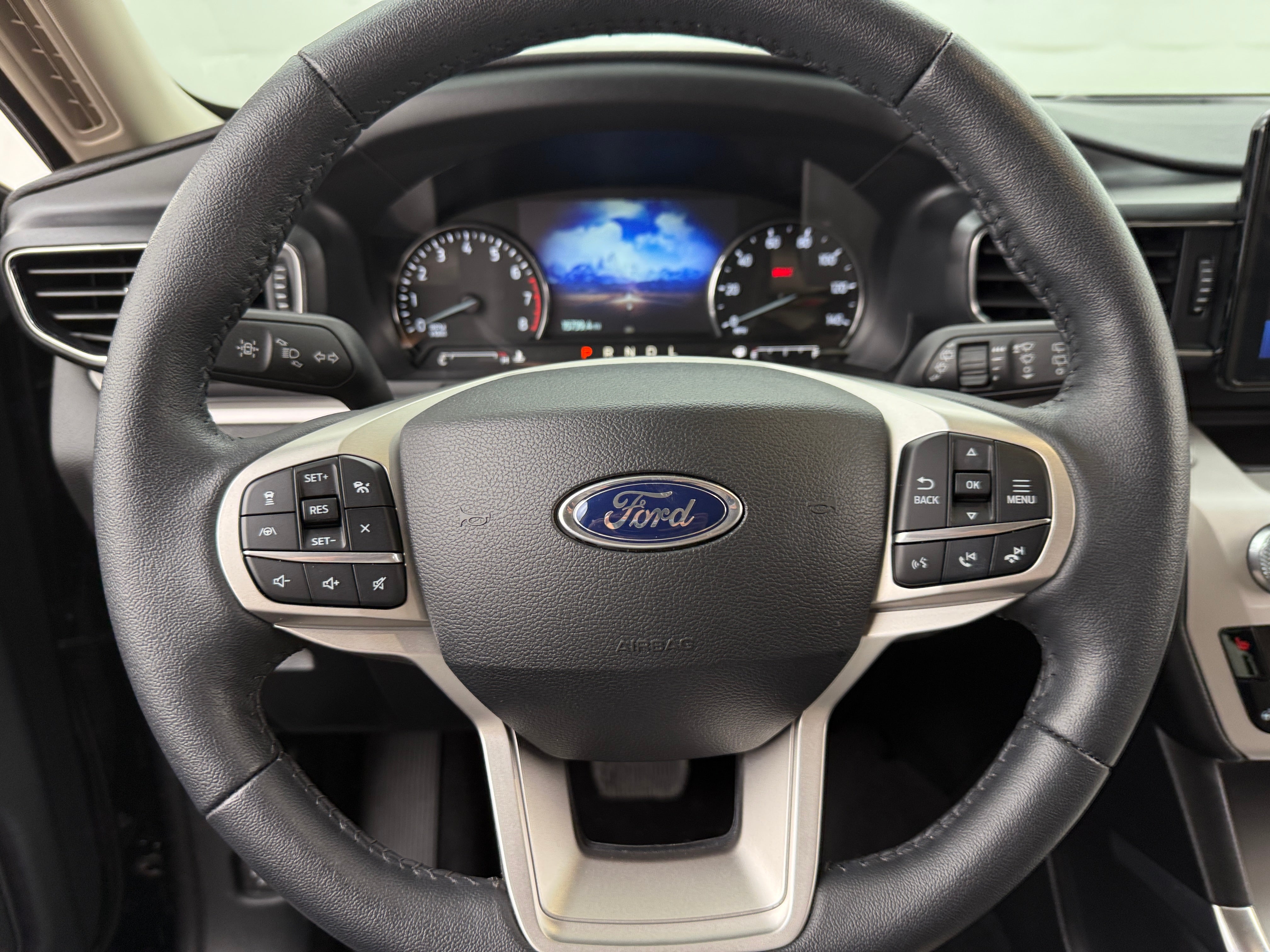 2024 Ford Explorer XLT 5