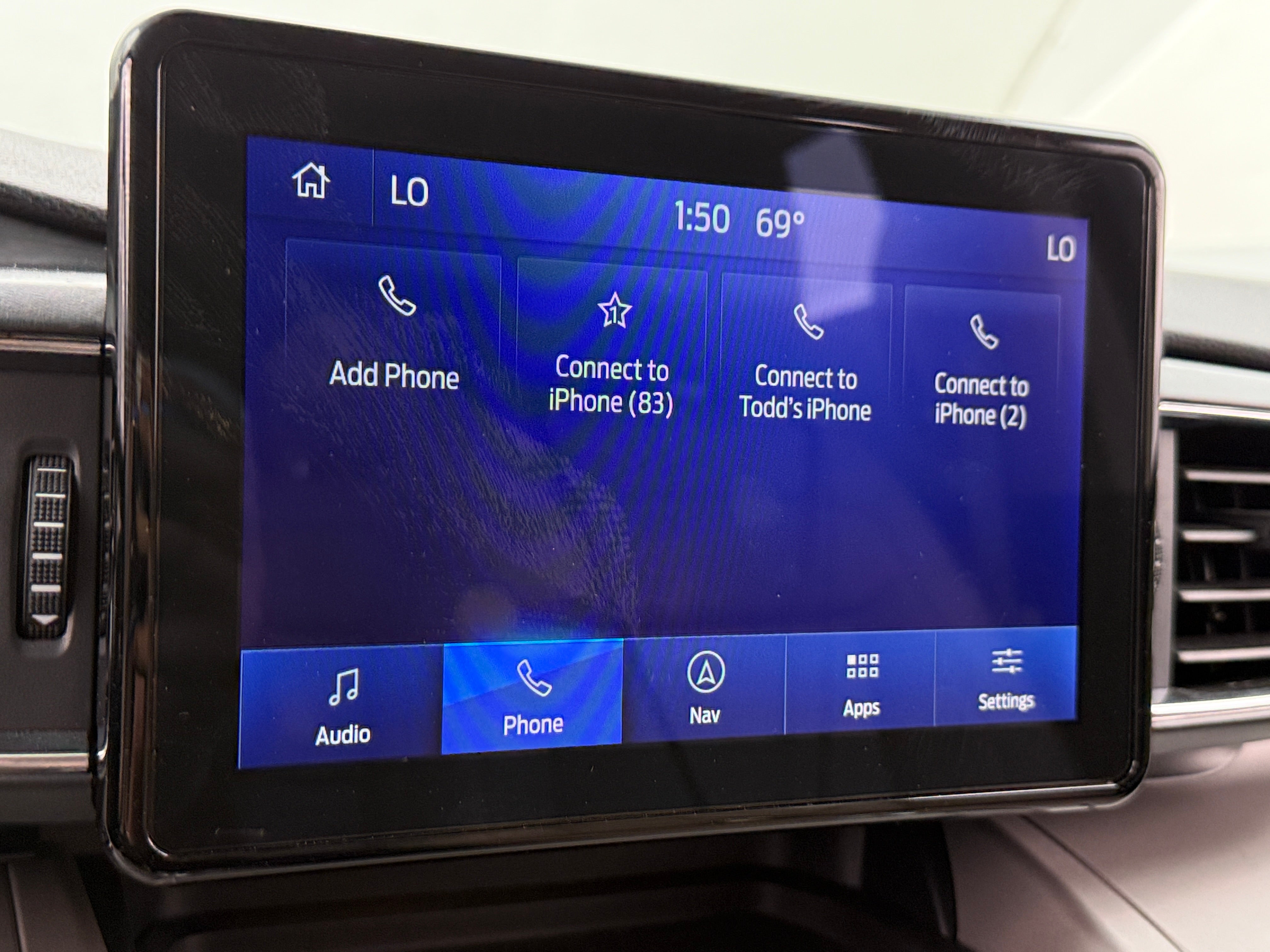 2024 Ford Explorer XLT 4