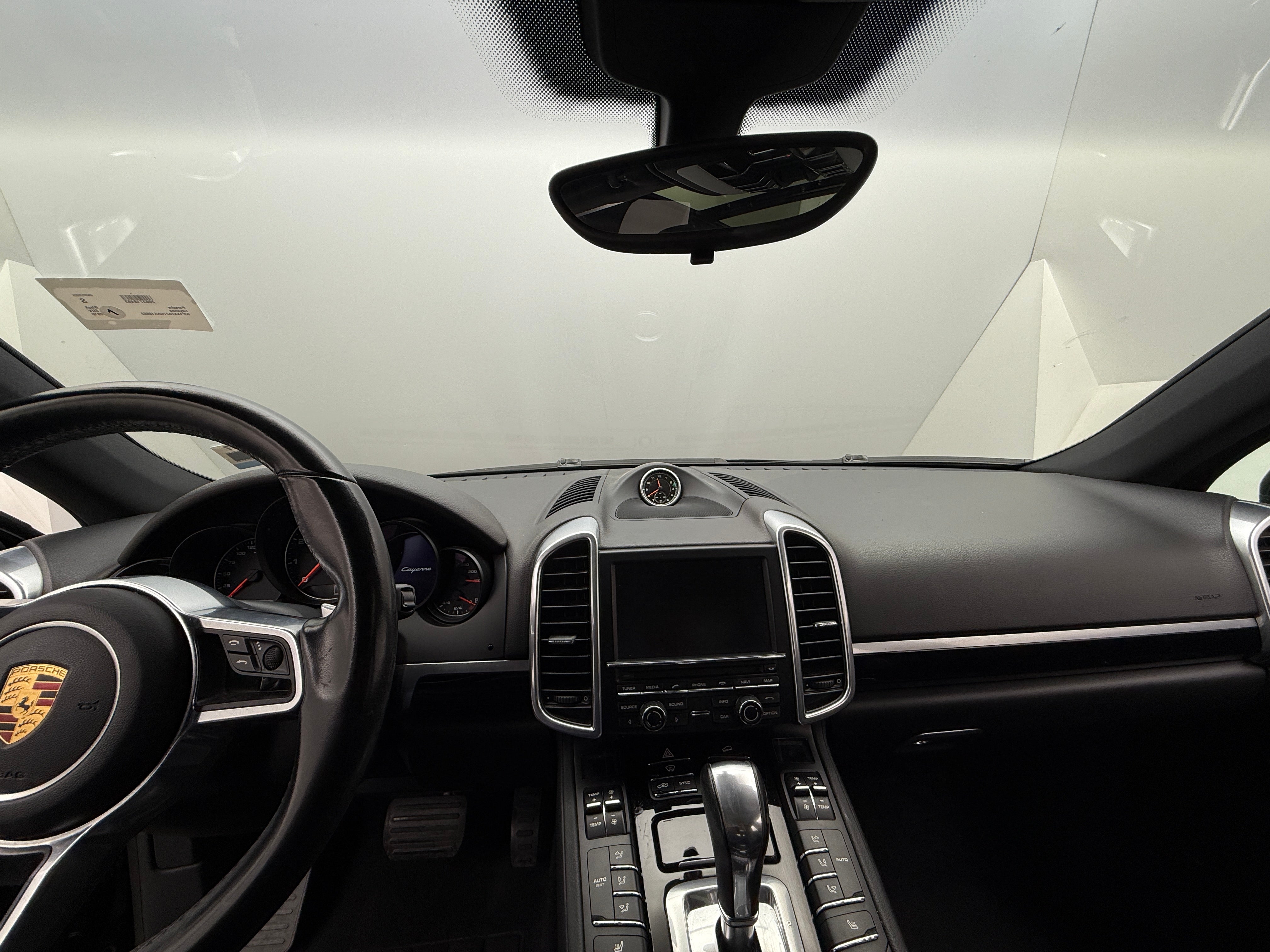 2016 Porsche Cayenne Base 3