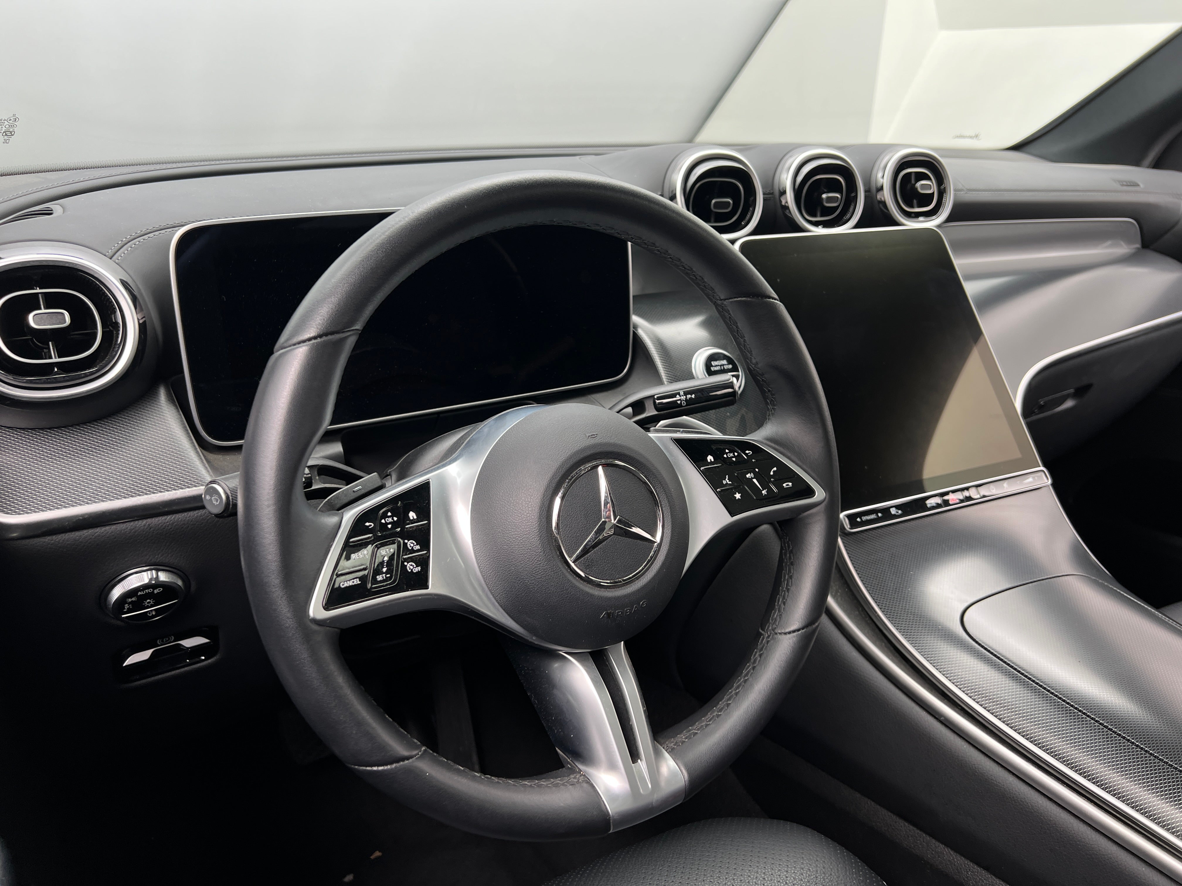 2024 Mercedes-Benz GLC 300 4