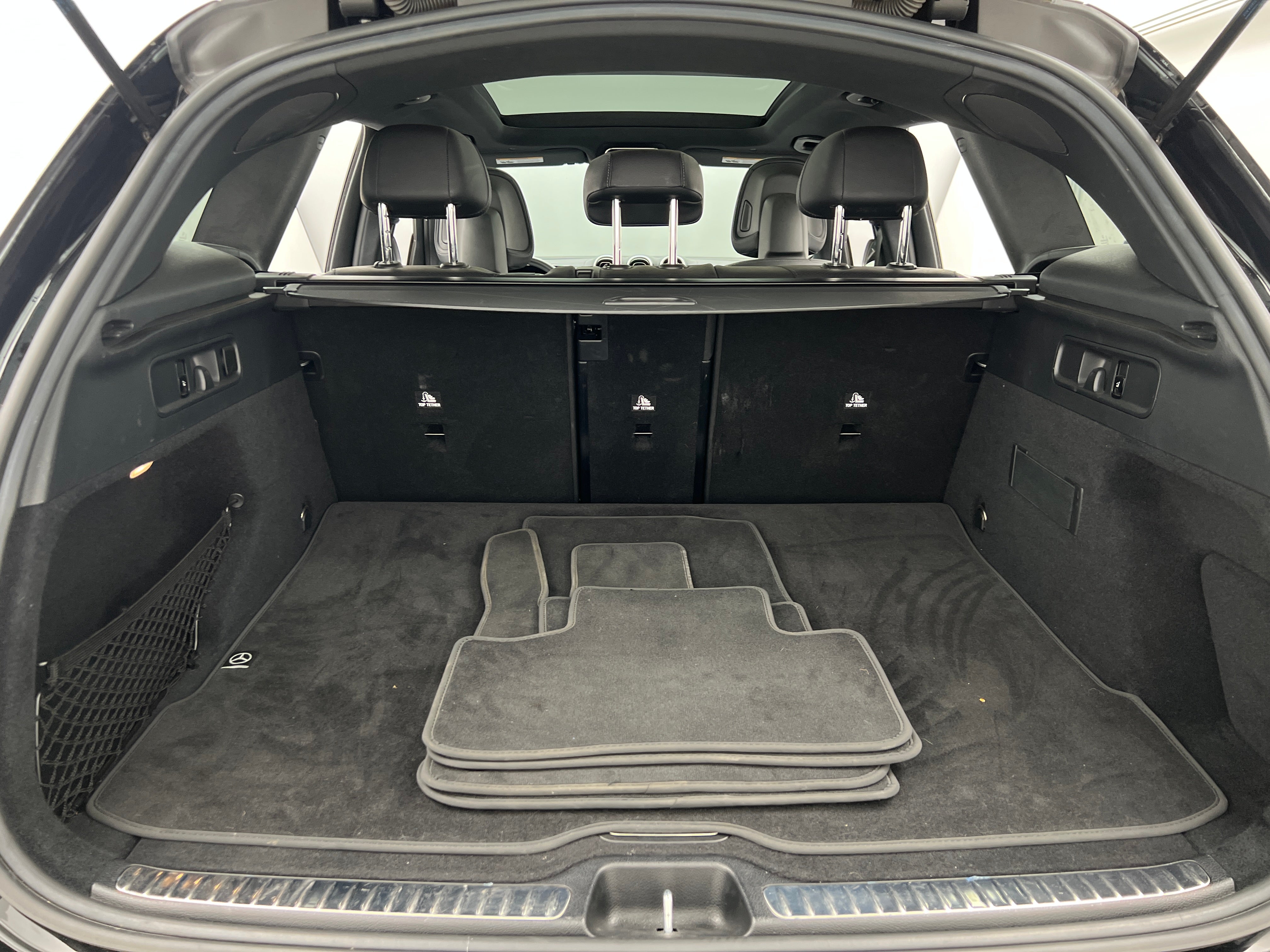 2024 Mercedes-Benz GLC 300 6