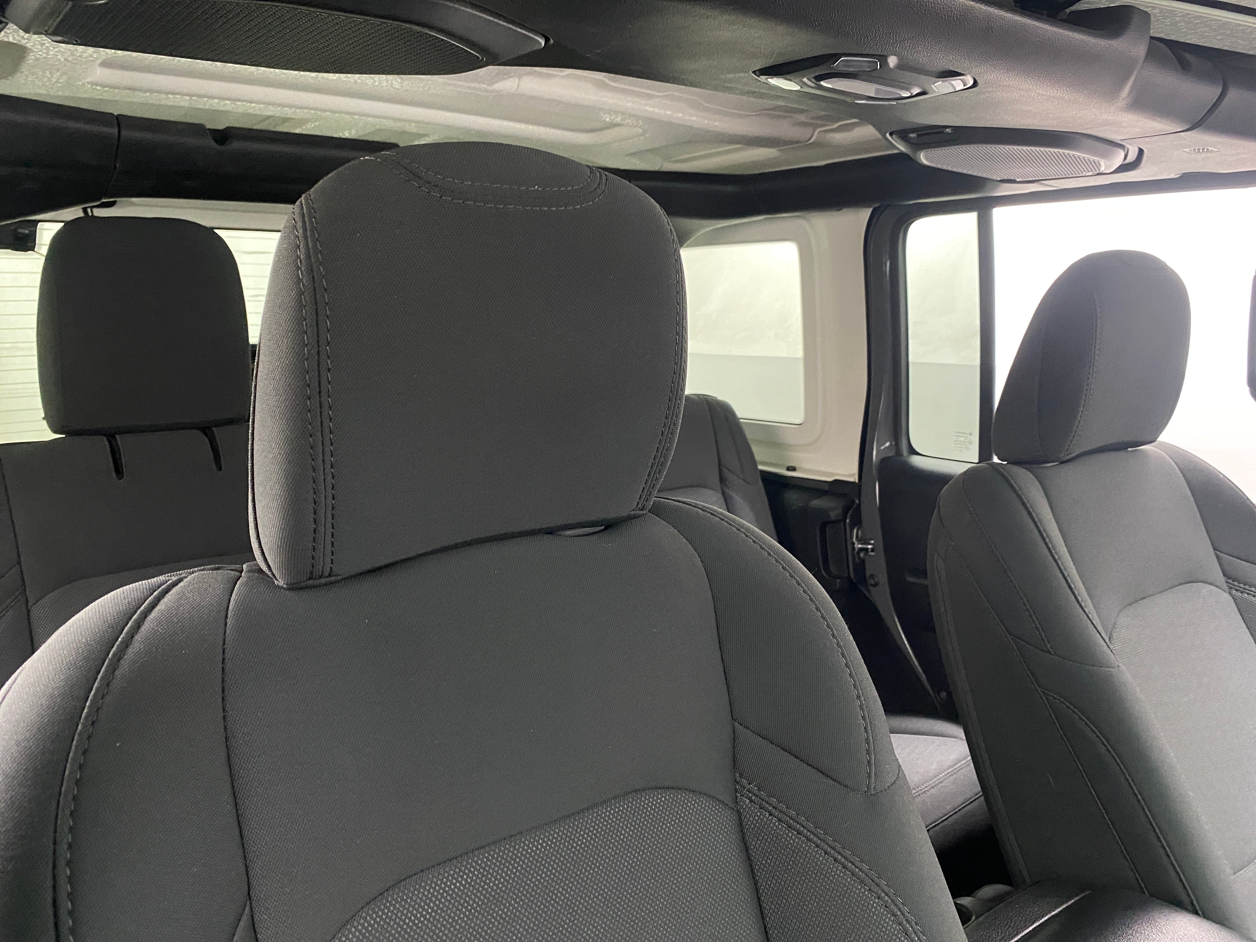 2020 Jeep Wrangler Unlimited Sport S 2