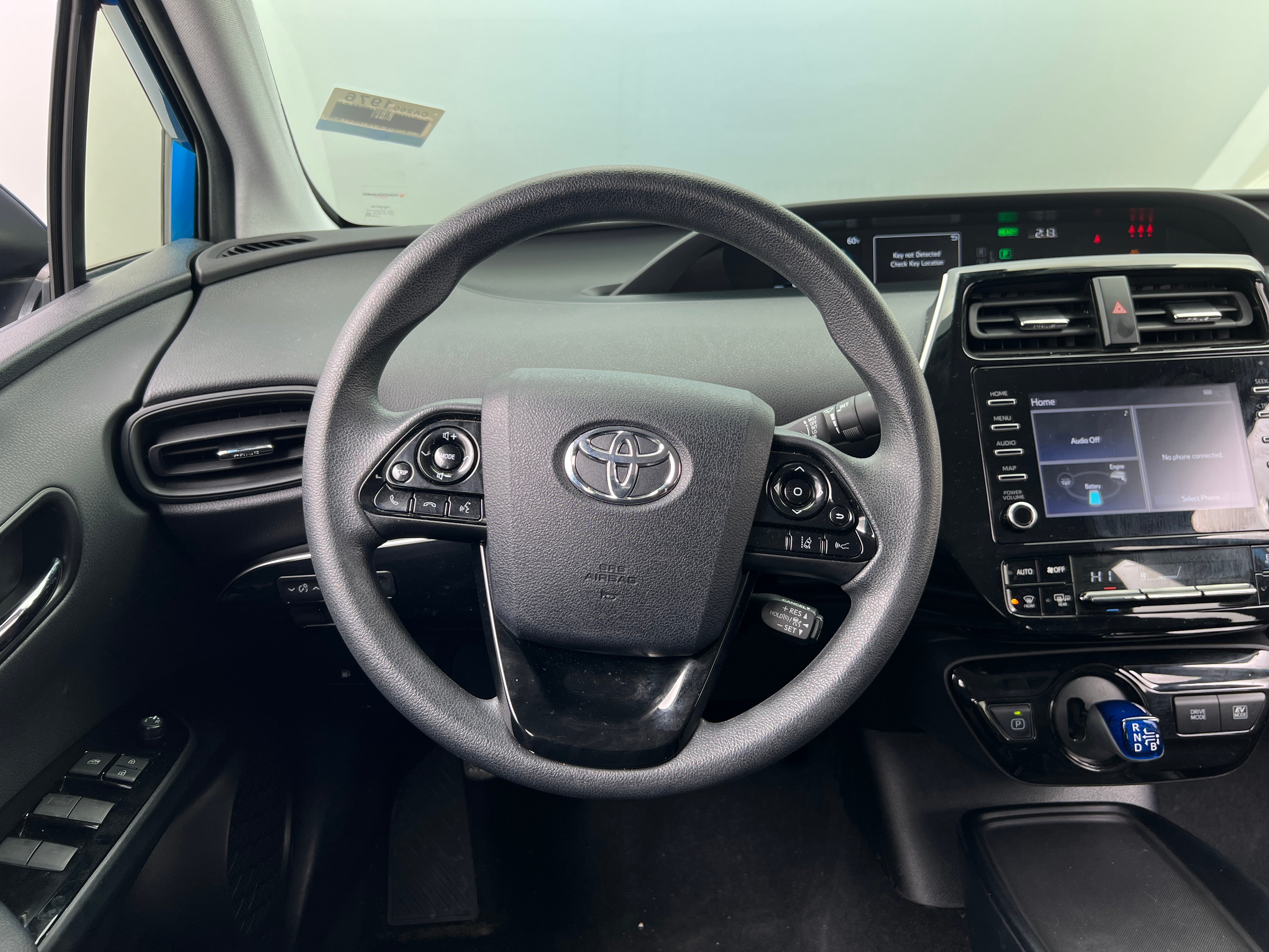2020 Toyota Prius L Eco 5