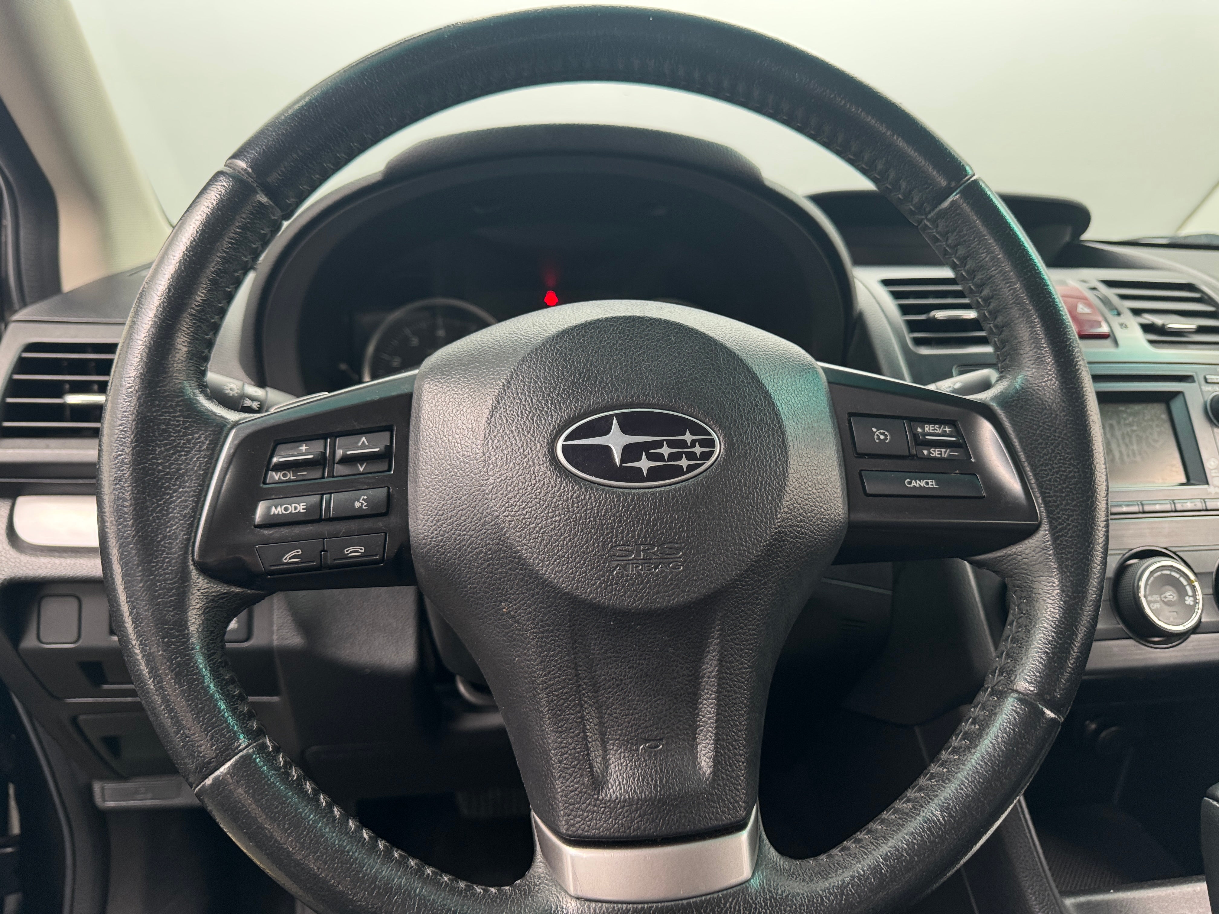 2013 Subaru XV Crosstrek Limited 4