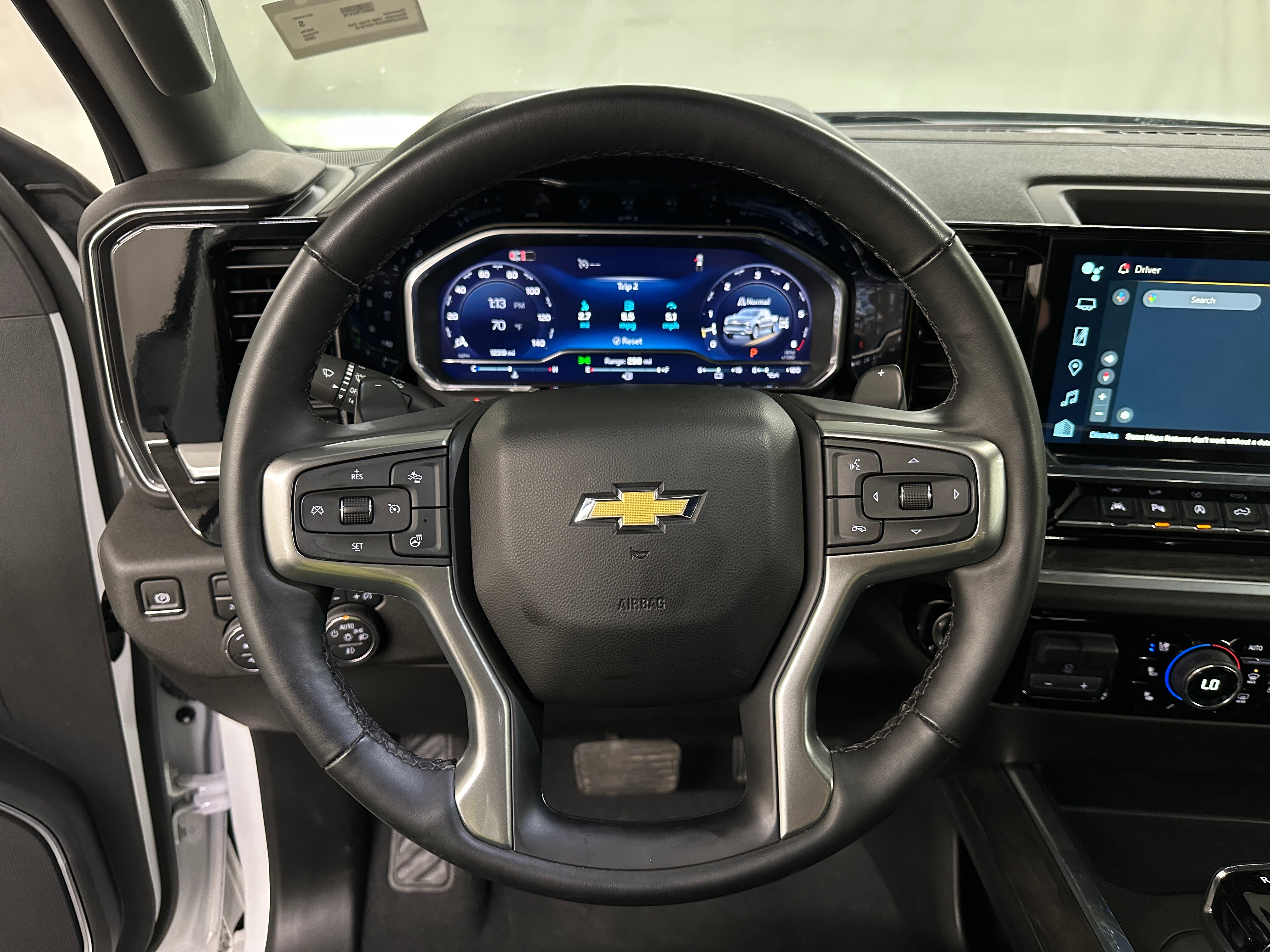 2024 Chevrolet Silverado 1500 LTZ 4