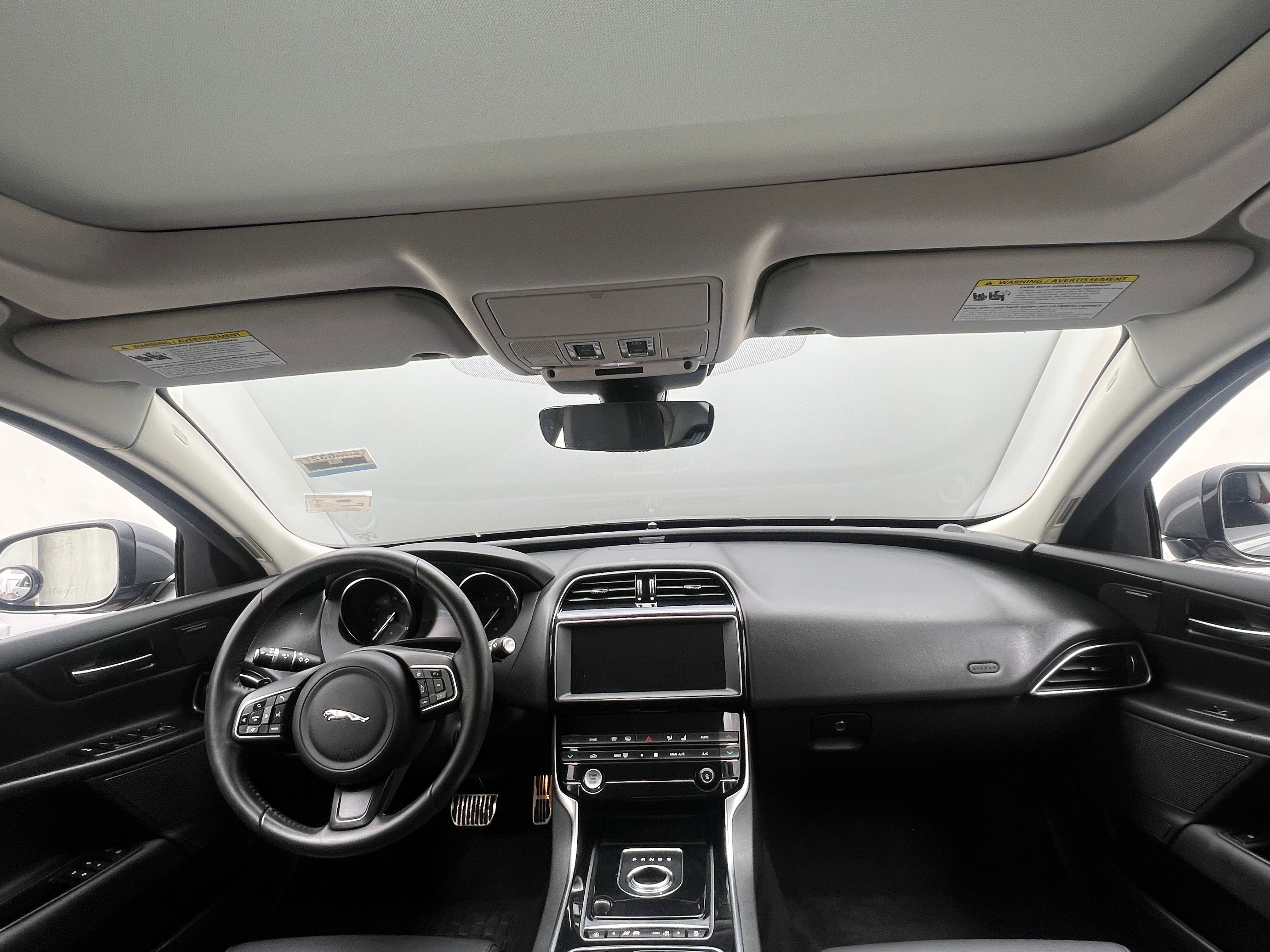 2019 Jaguar XE Premium 2