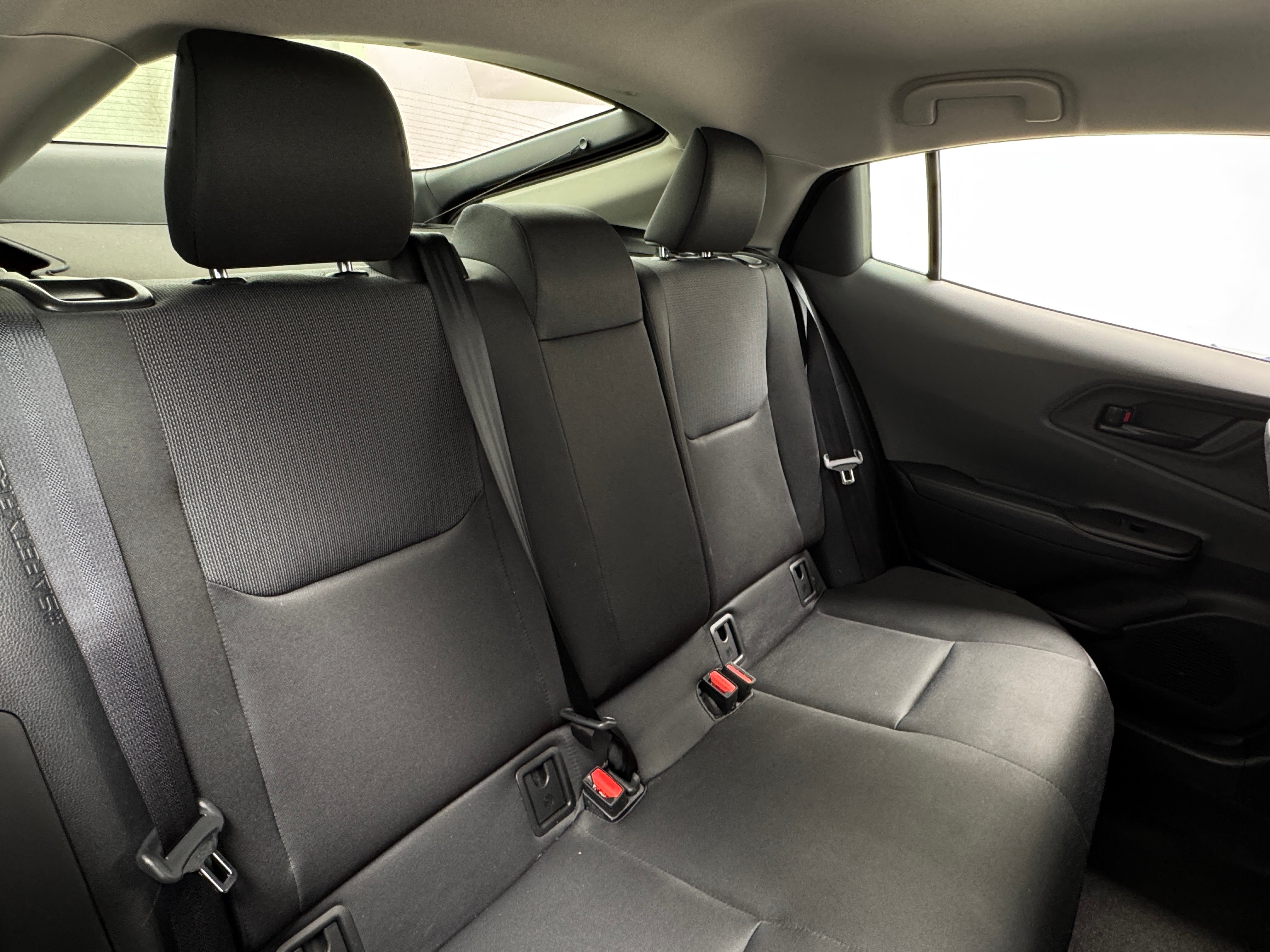2024 Toyota Prius LE 6