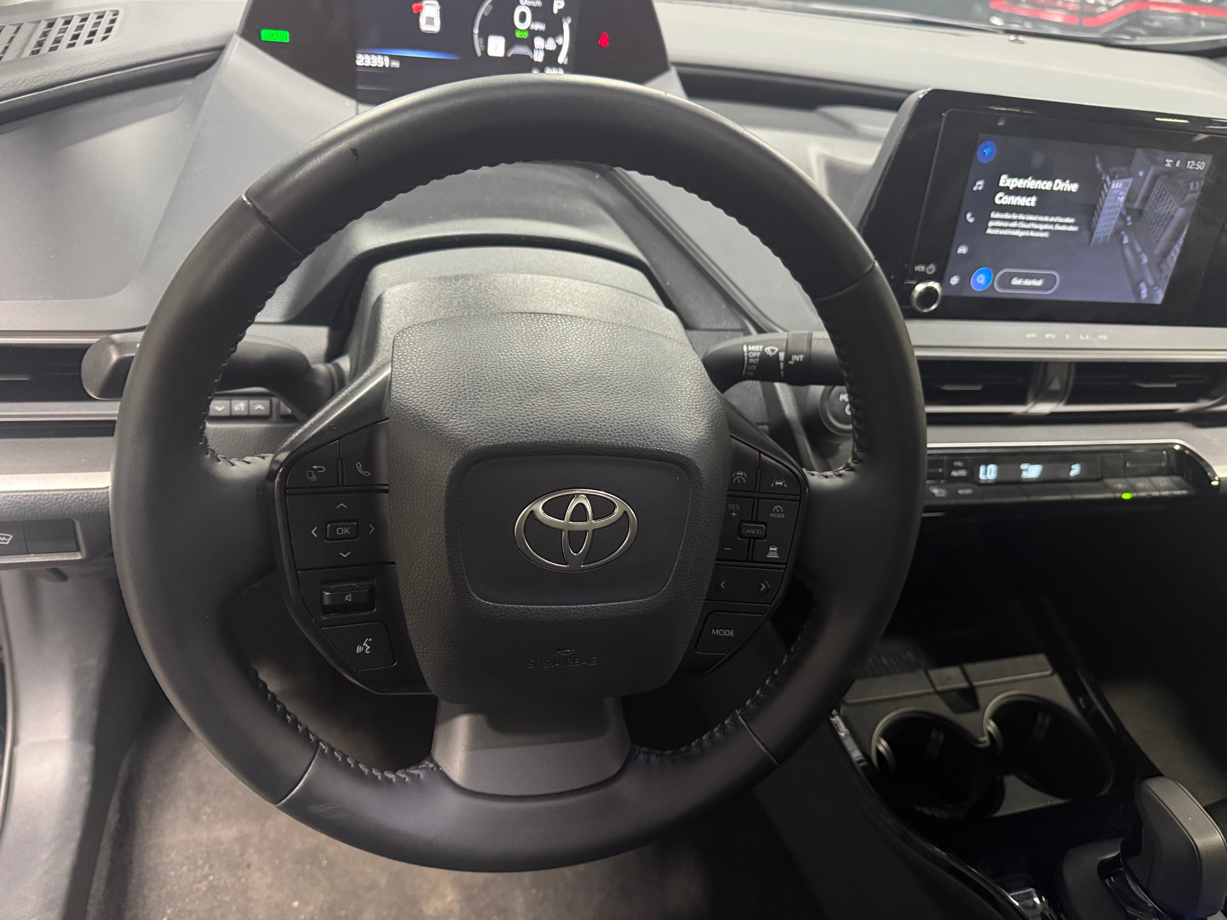 2024 Toyota Prius LE 5