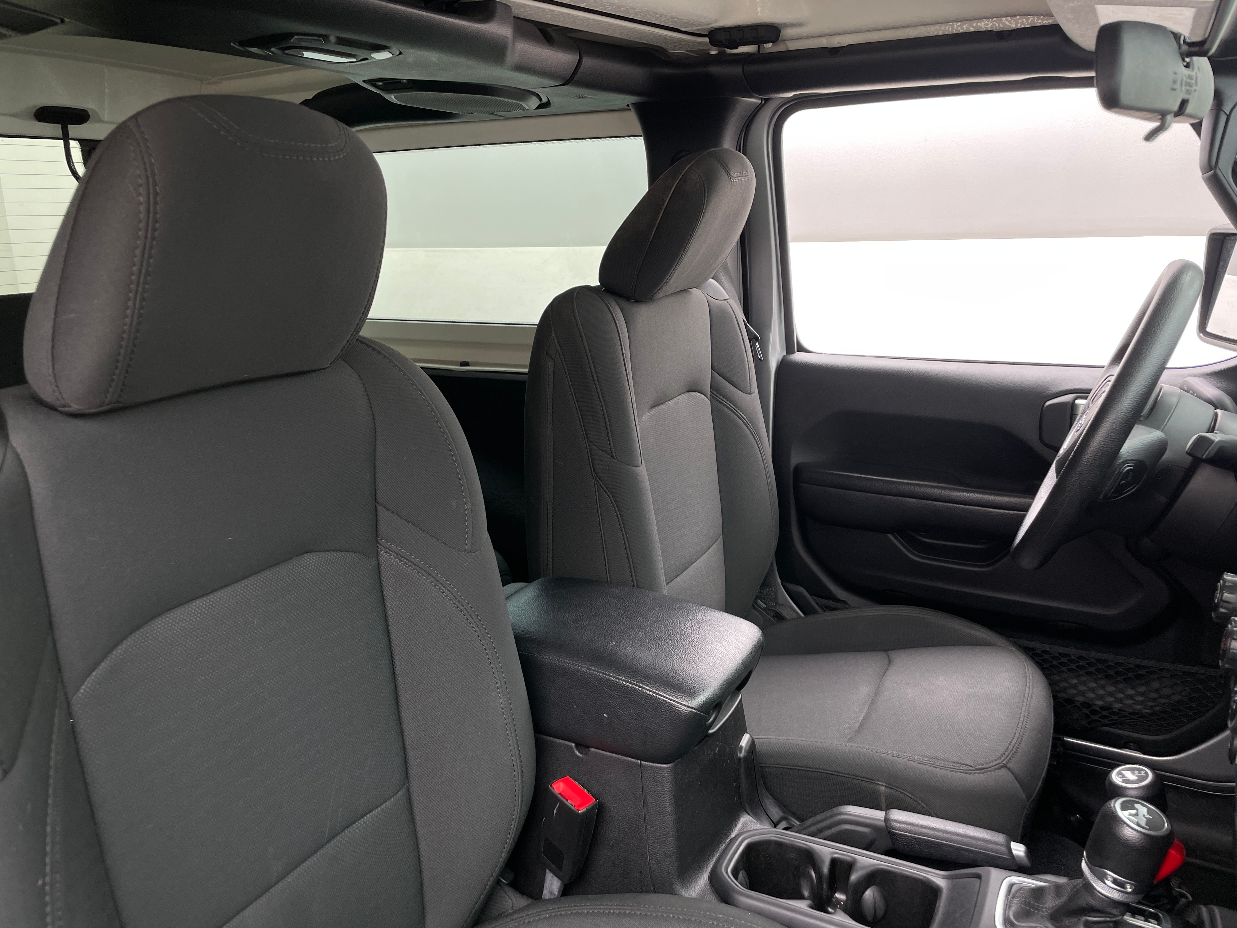 2020 Jeep Wrangler Sport 2