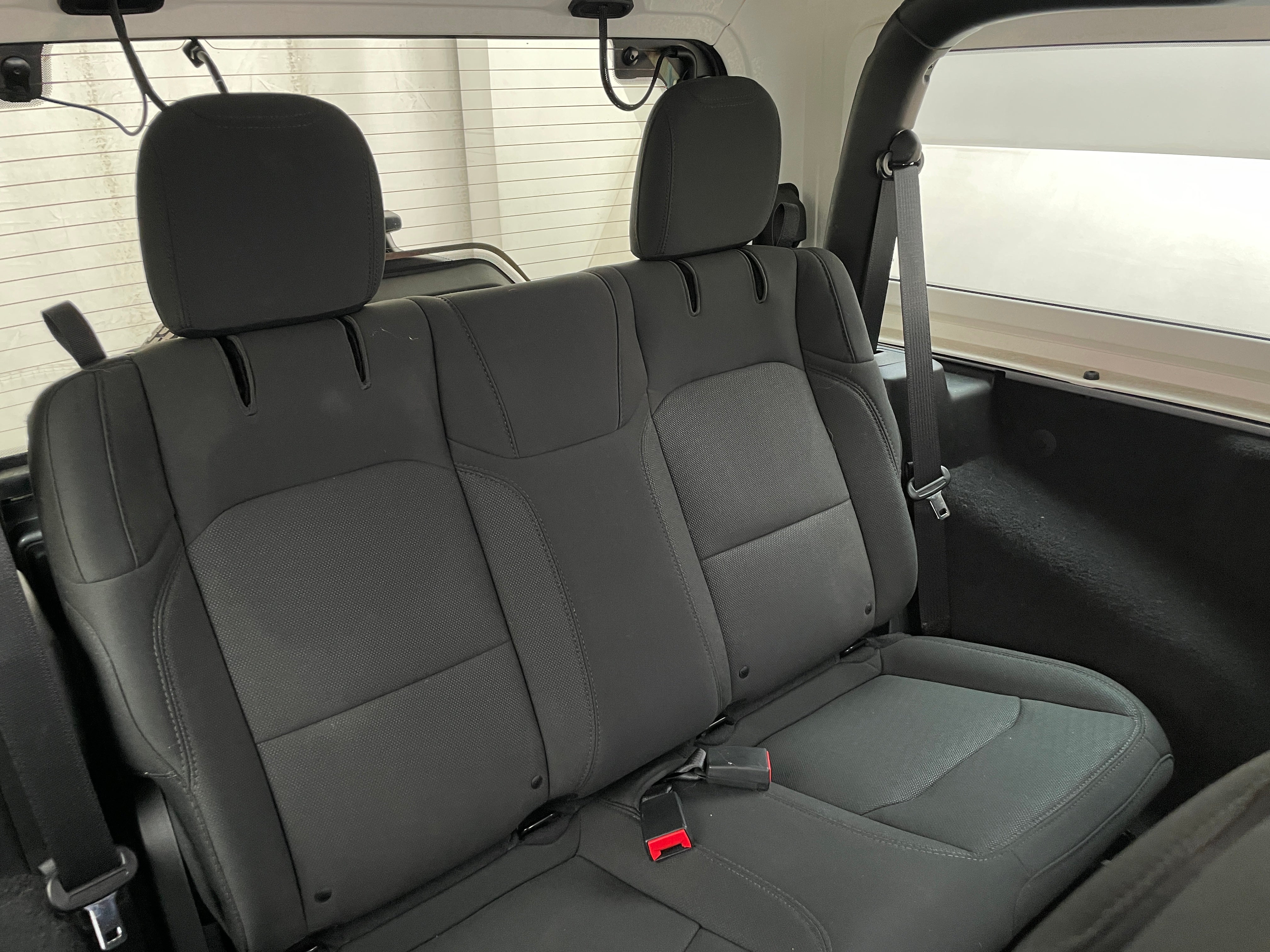 2020 Jeep Wrangler Sport 5