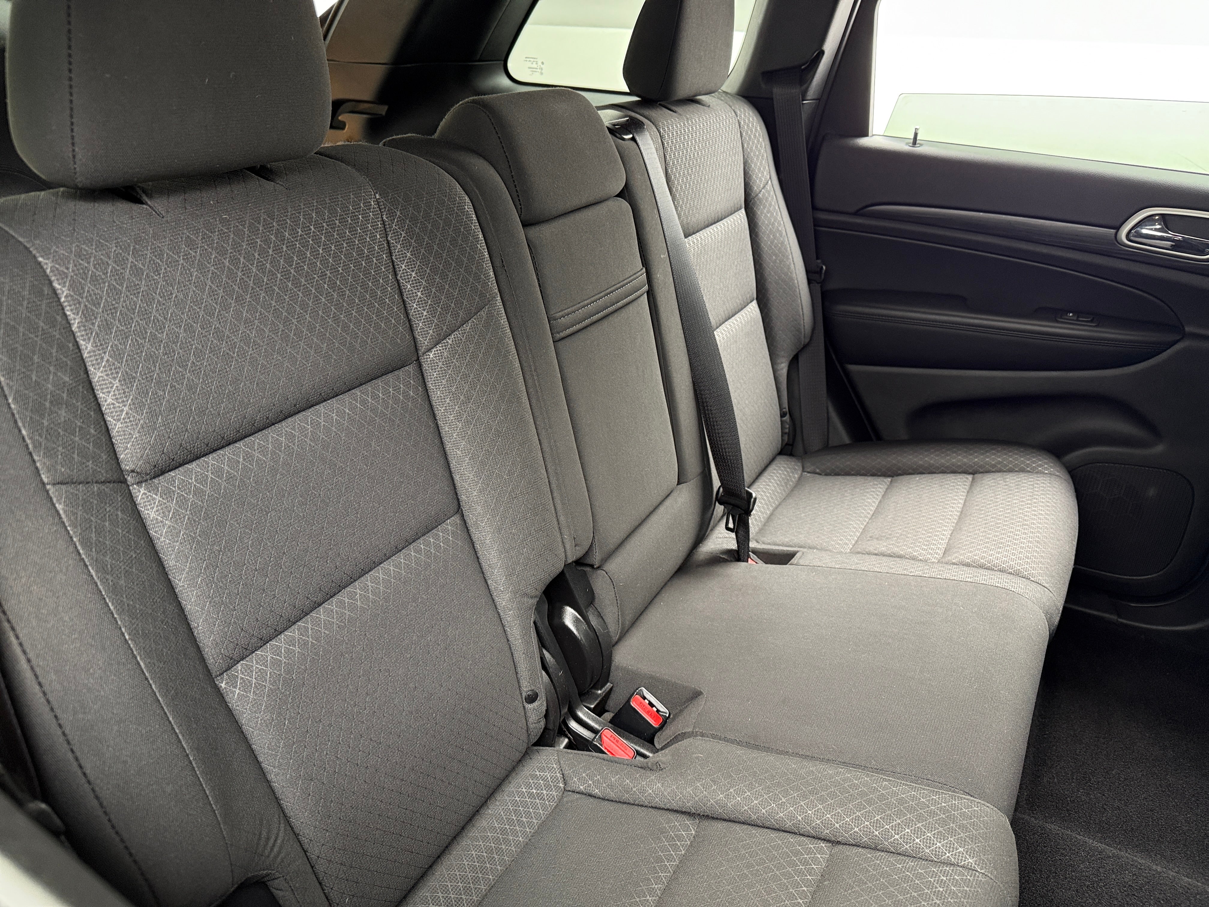 2019 Jeep Grand Cherokee Laredo 6