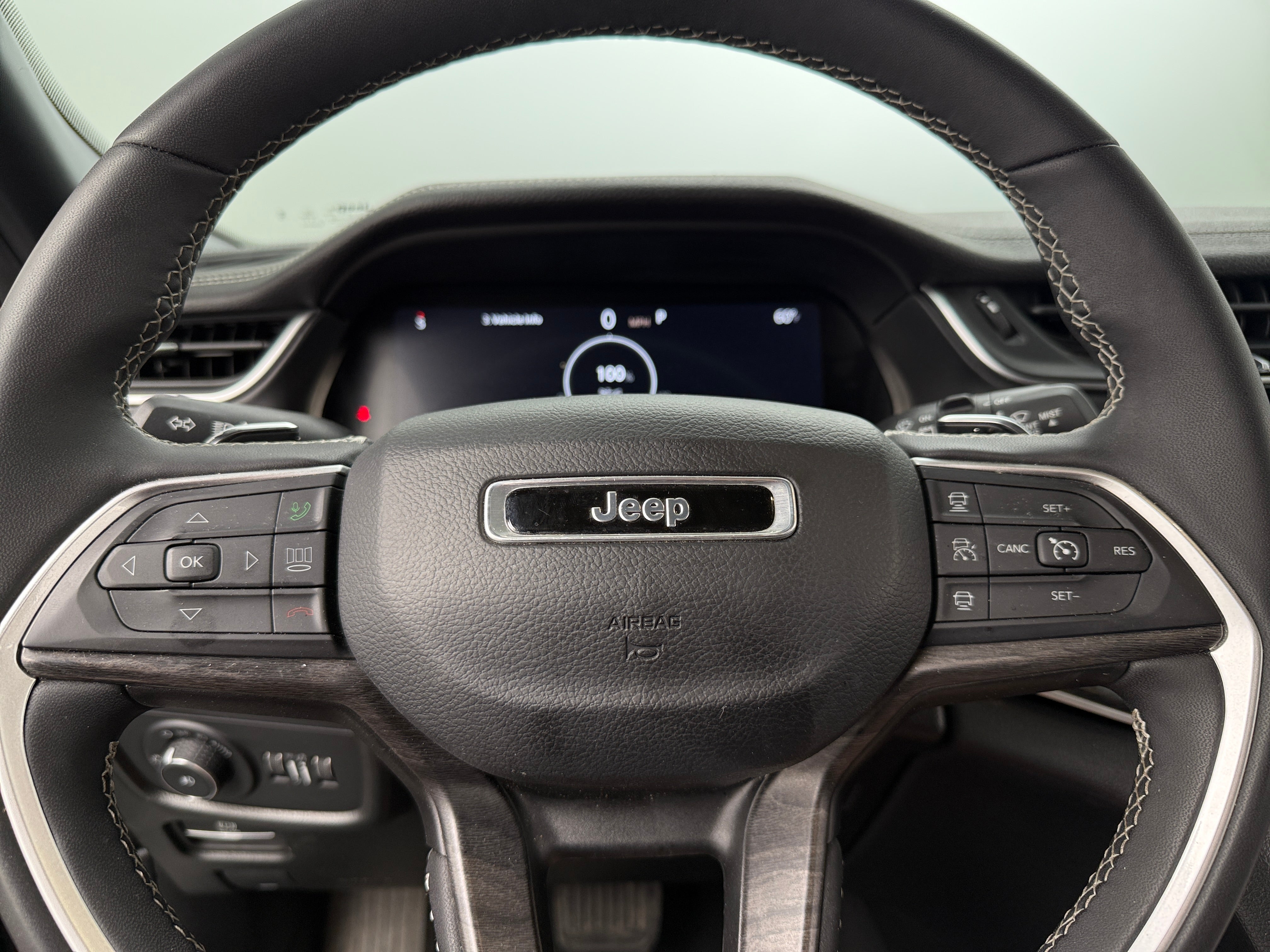 2024 Jeep Grand Cherokee L Limited Edition 4
