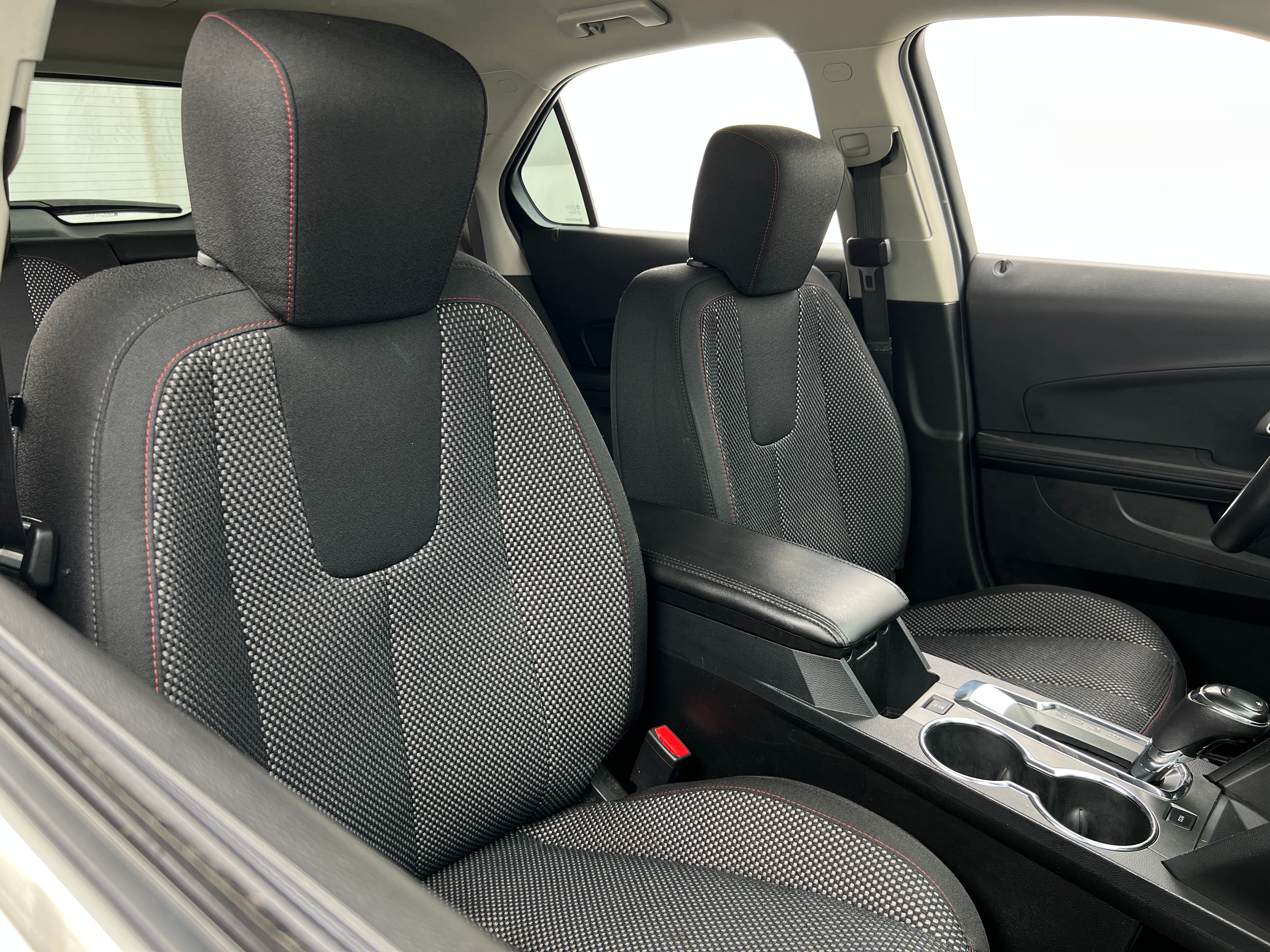 2017 Chevrolet Equinox LT 2