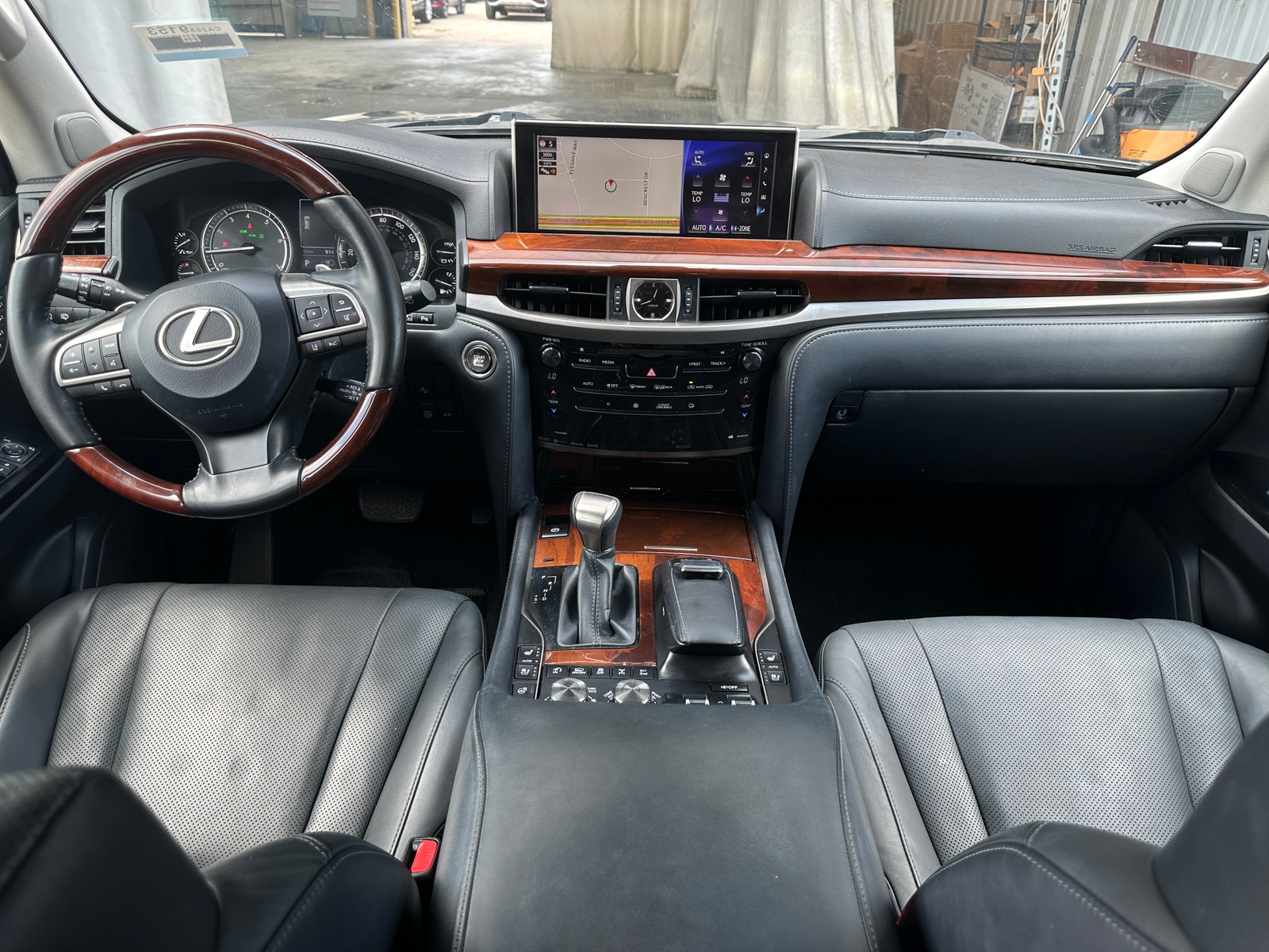 Thumbnail: 2019 Lexus LX - 2