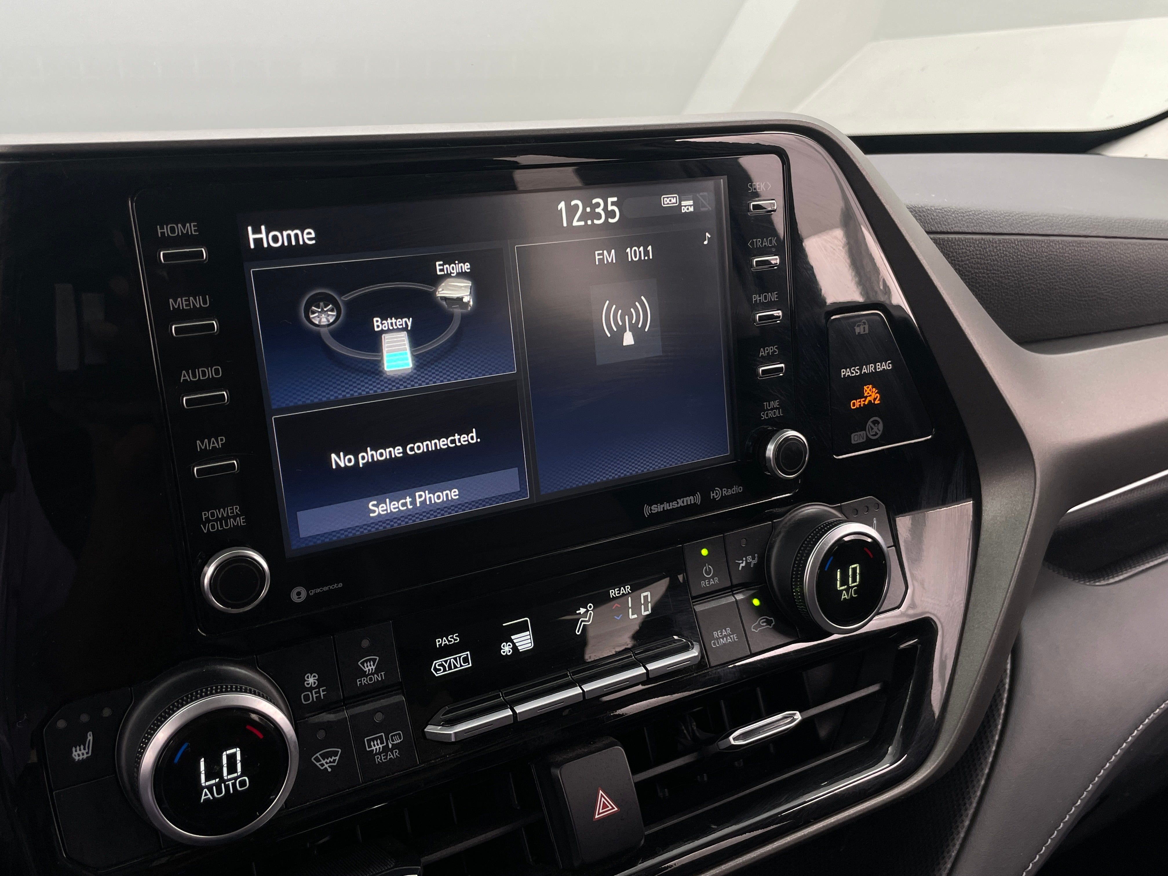 2021 Toyota Highlander XLE 4